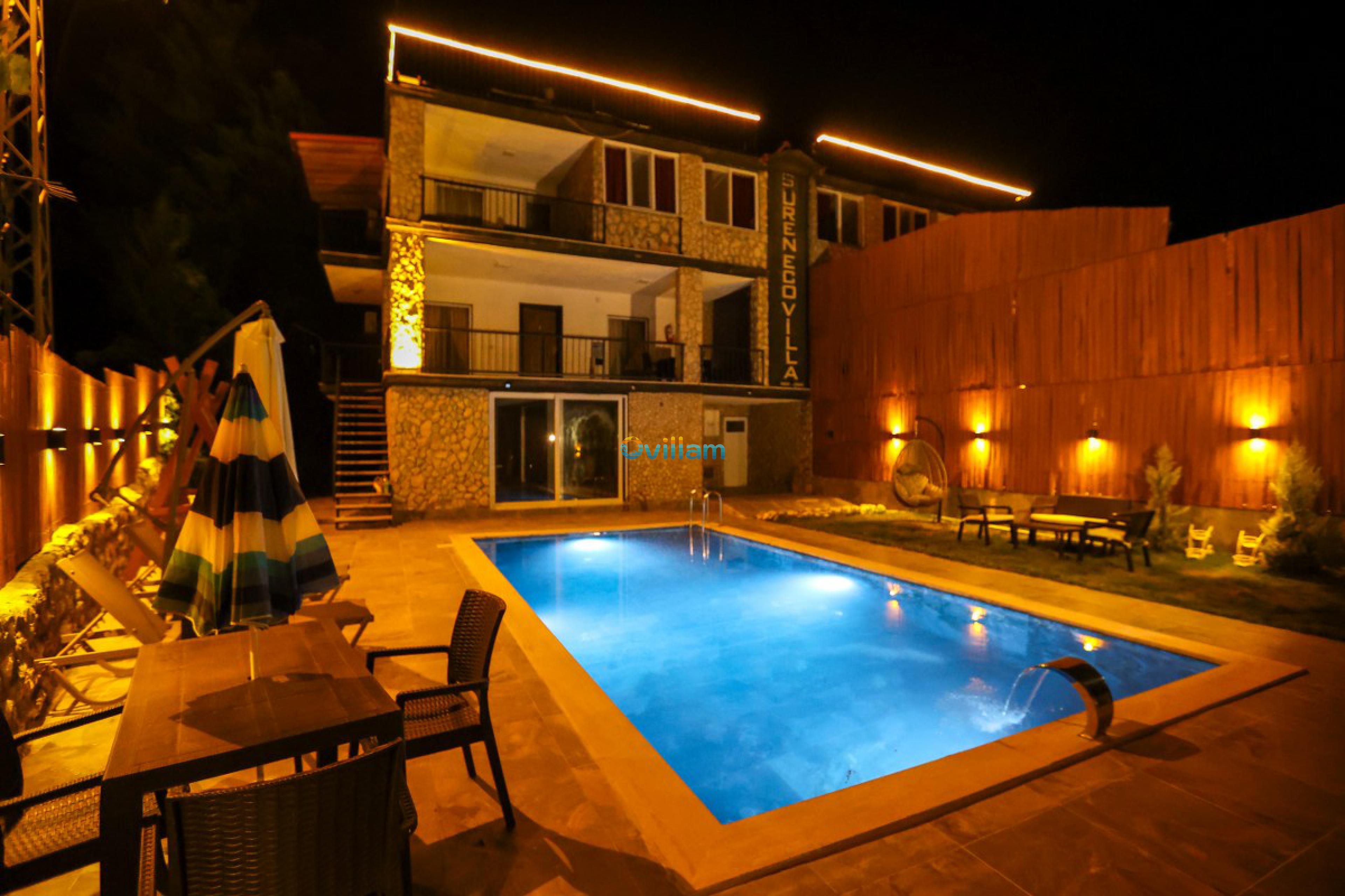 villa-sur-1-9_1200x800_502.jpg