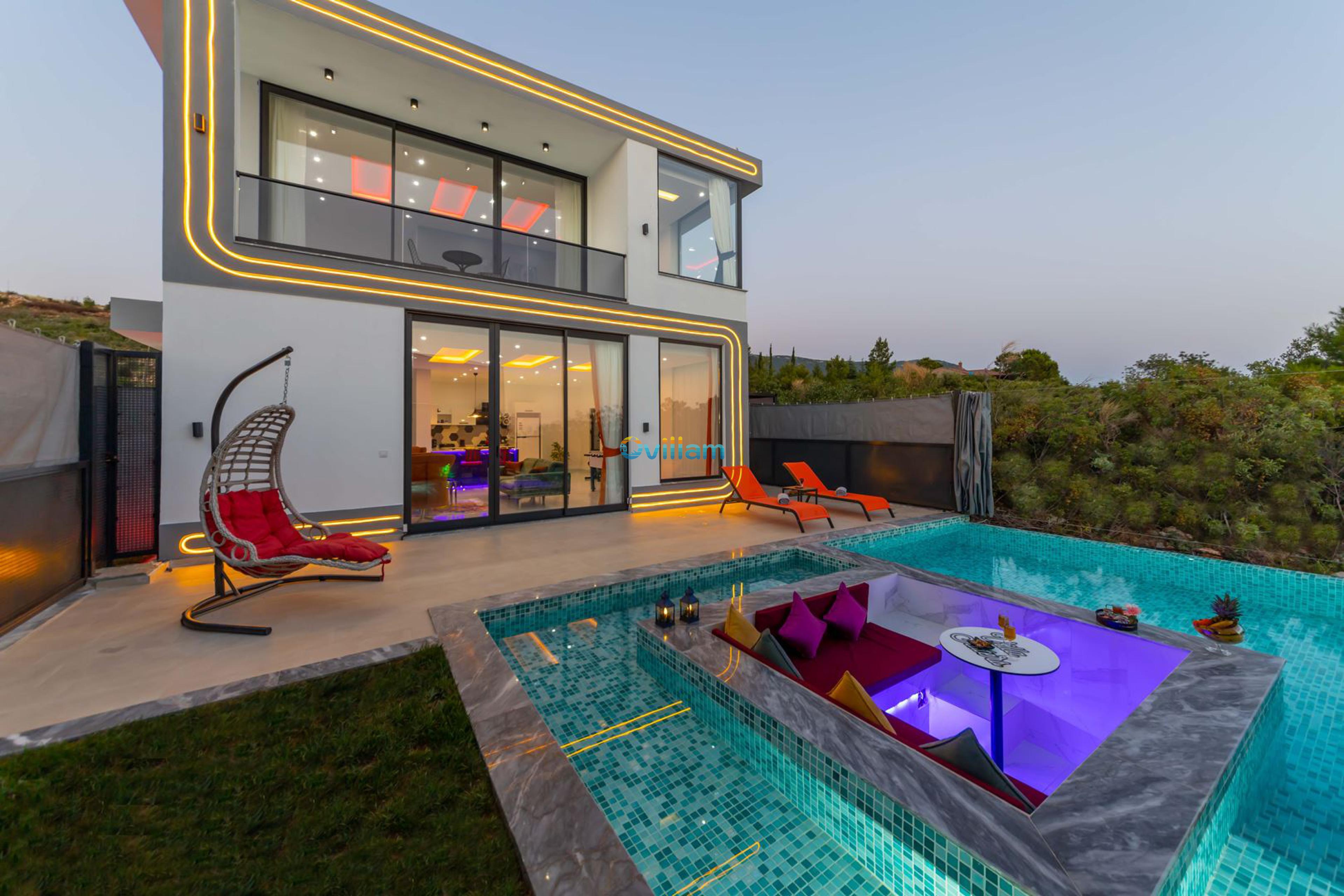villa-sisters-36_749.jpg
