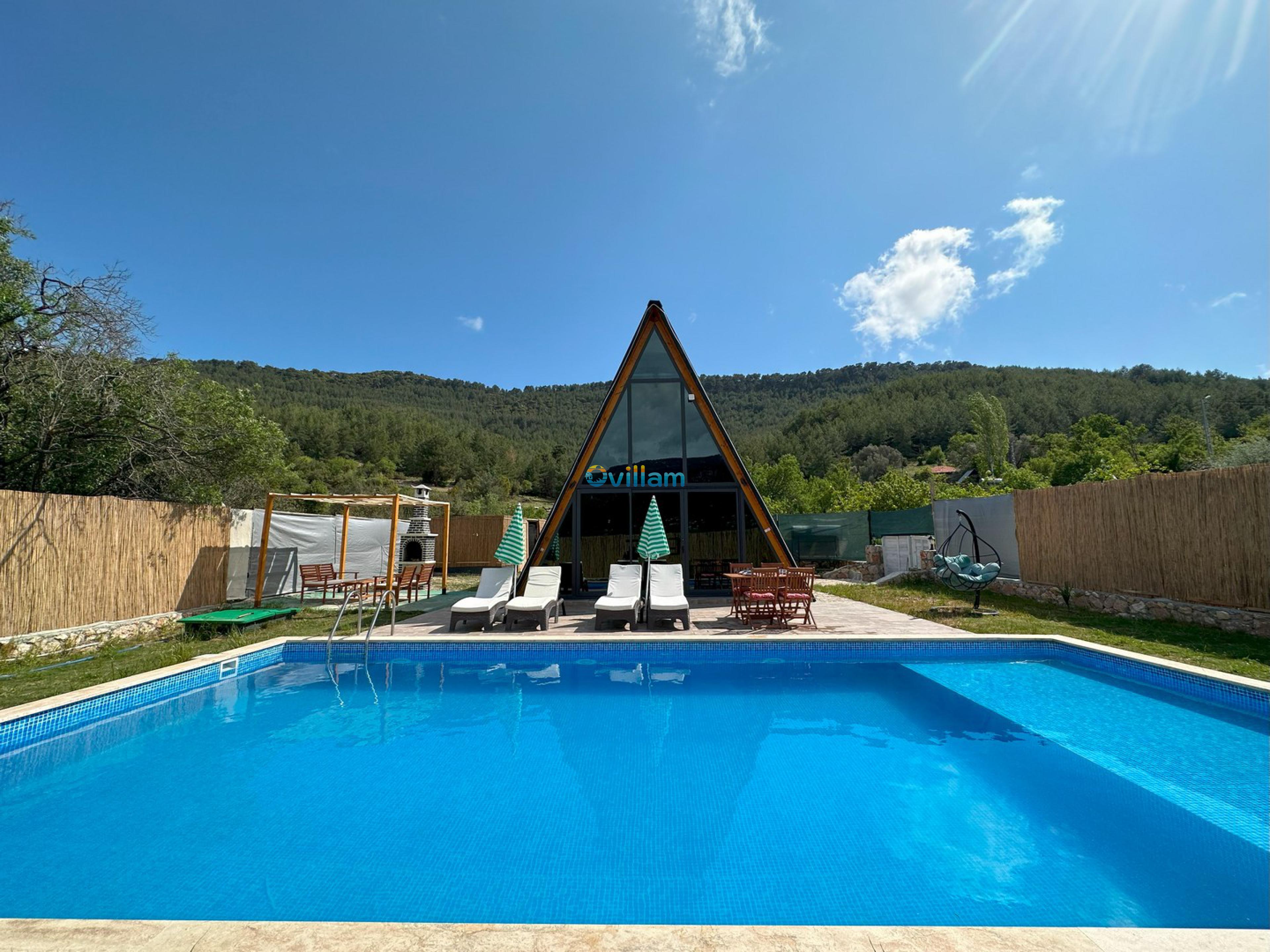 villa-goat-25_459.jpg