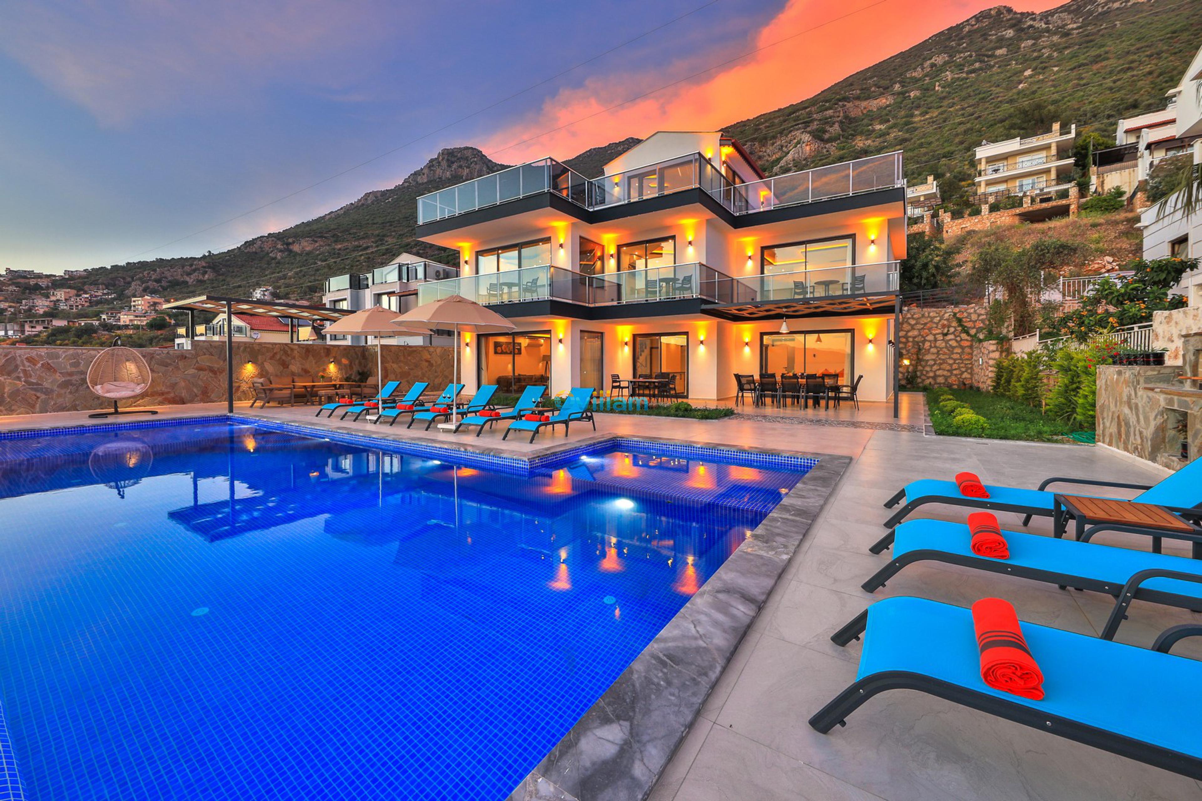 villa-july-30_491.jpg
