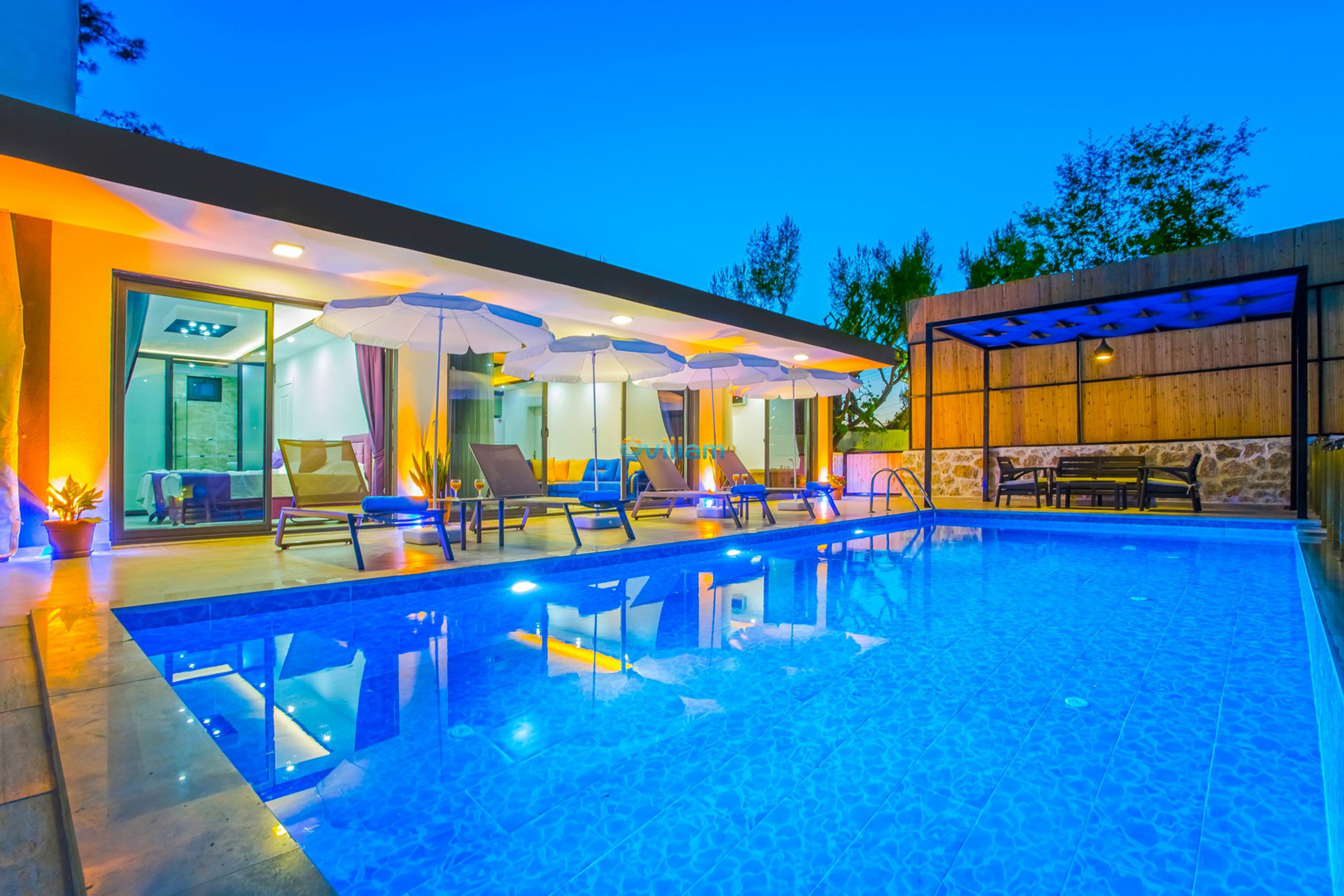 Ay-Villa-1_298.jpg