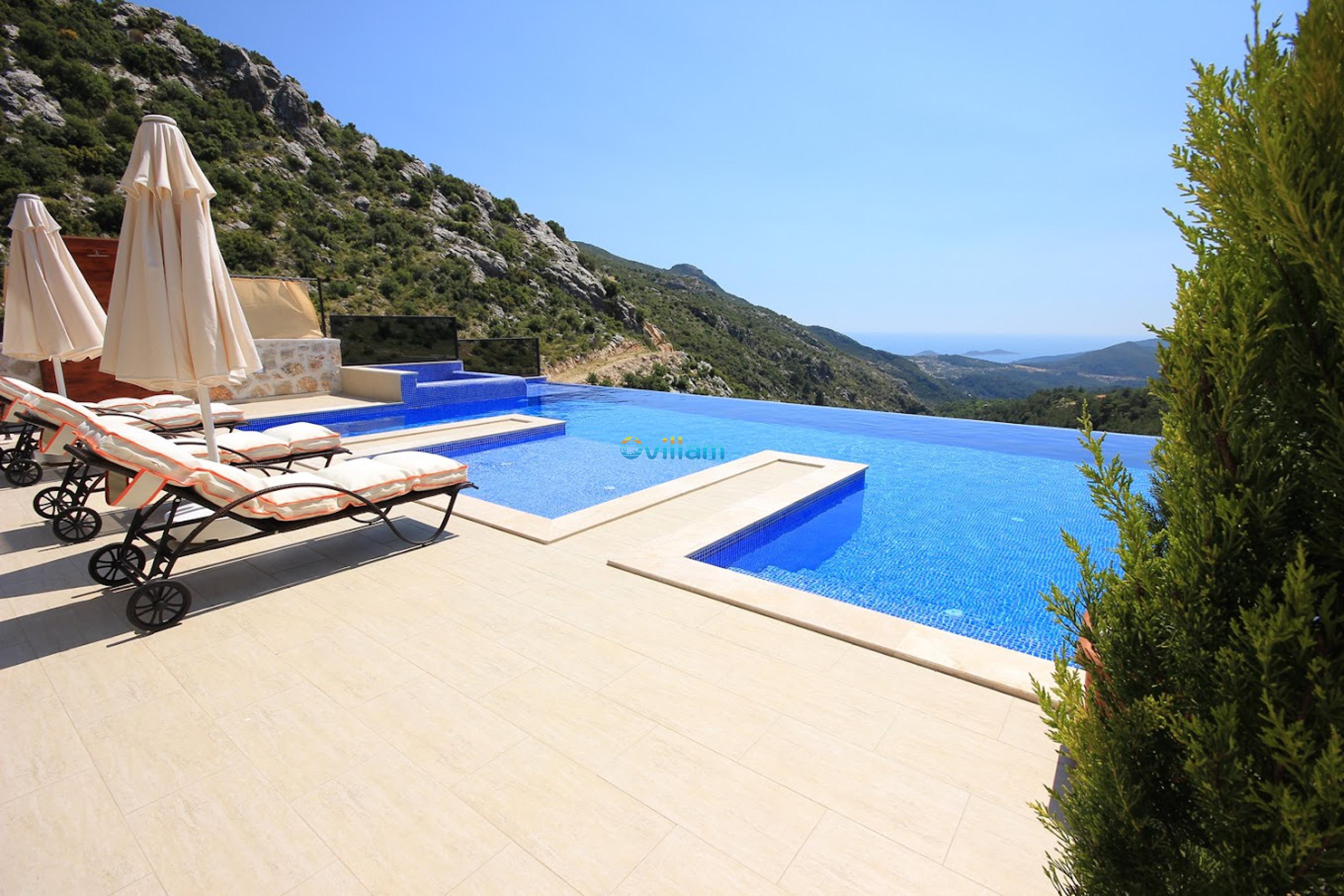 villa-falez-11_655.JPG
