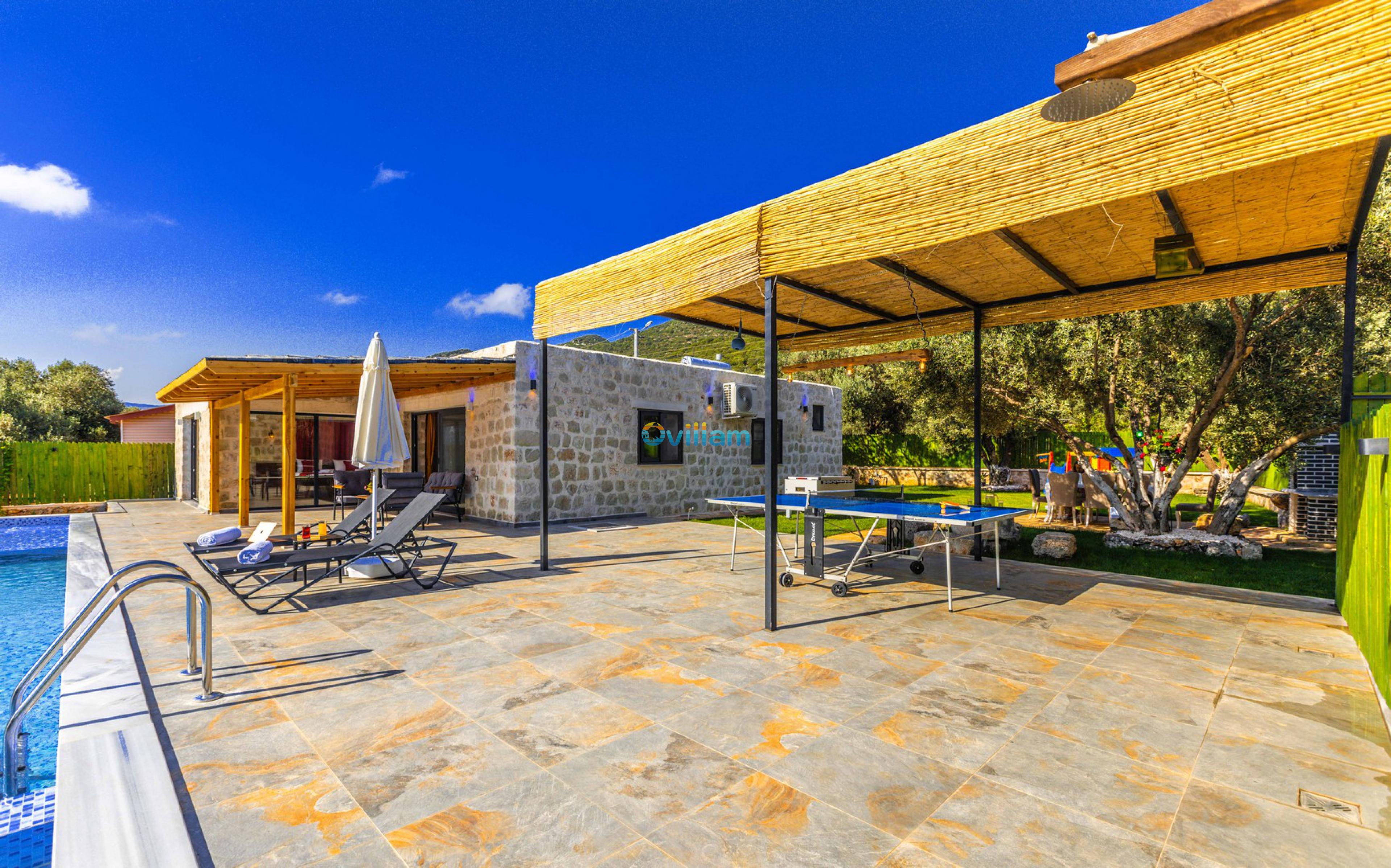 villa-hayit-11_585.jpg