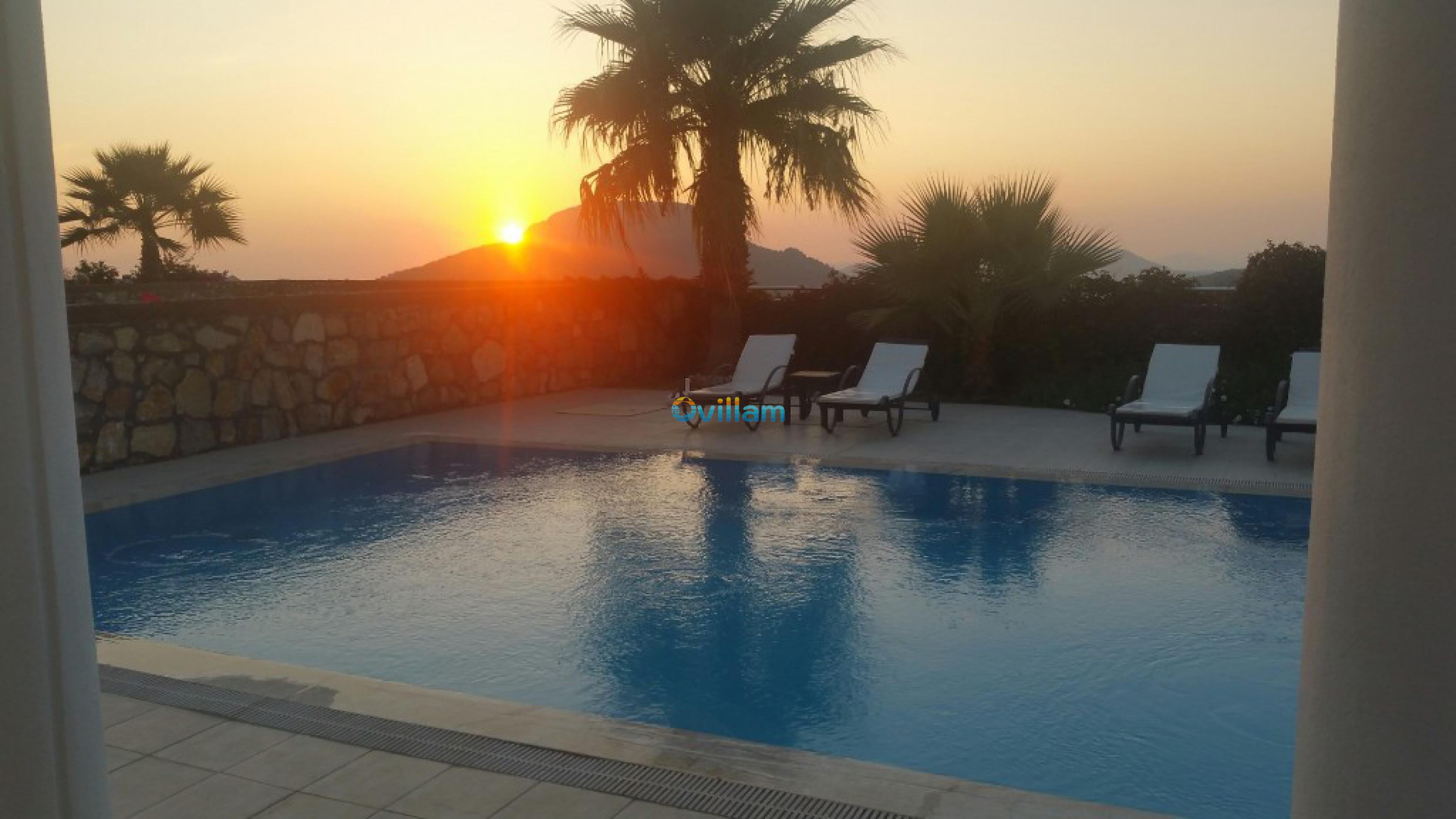 Sunset-Villa-A-1_798.jpg