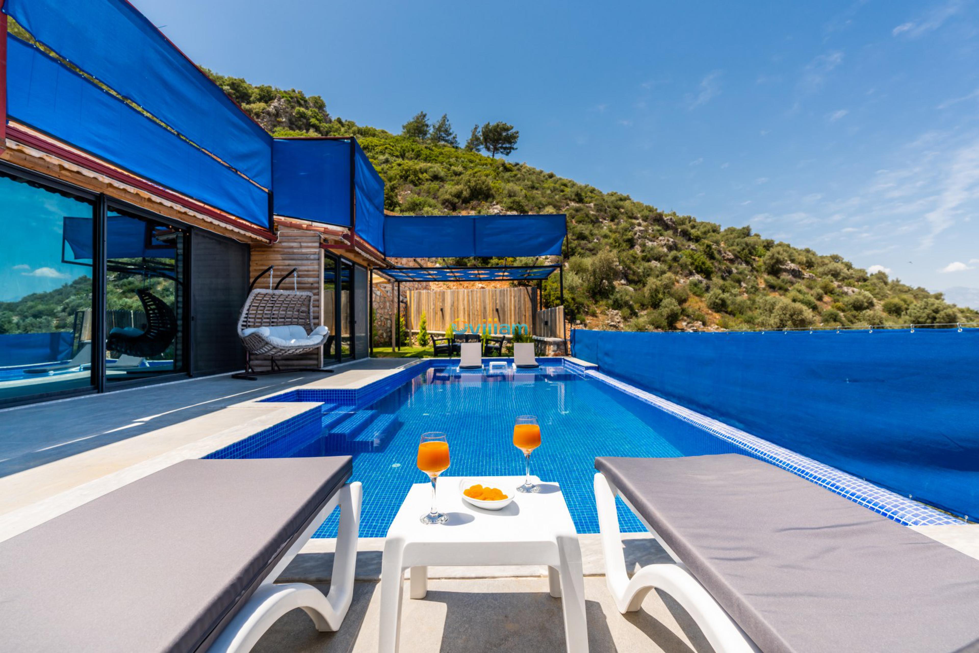 villa-cinar-efe-jakuzili-kiralik-villa-12_253_382.jpg