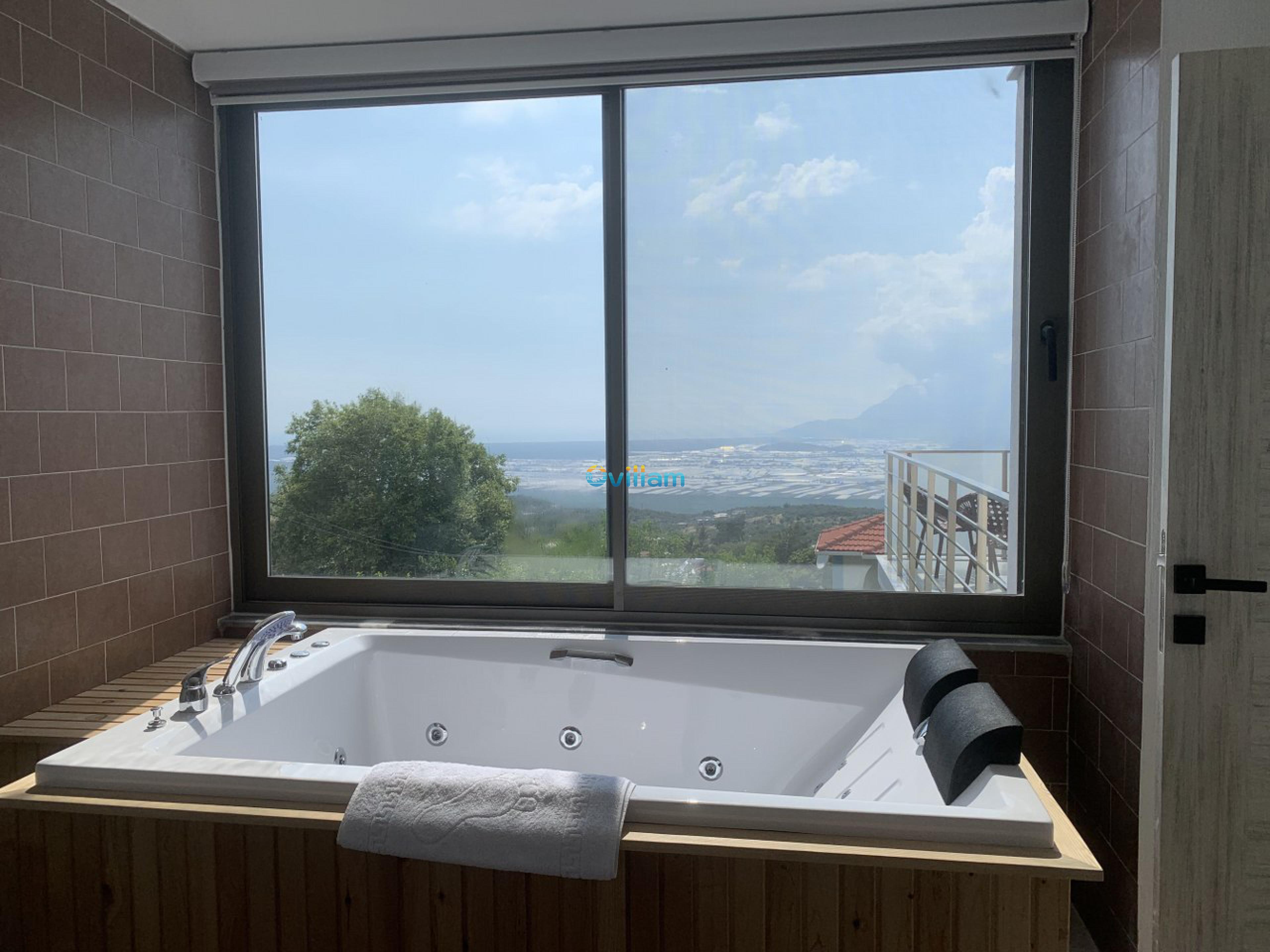 villa-godiva-12_1280x960_661.JPG