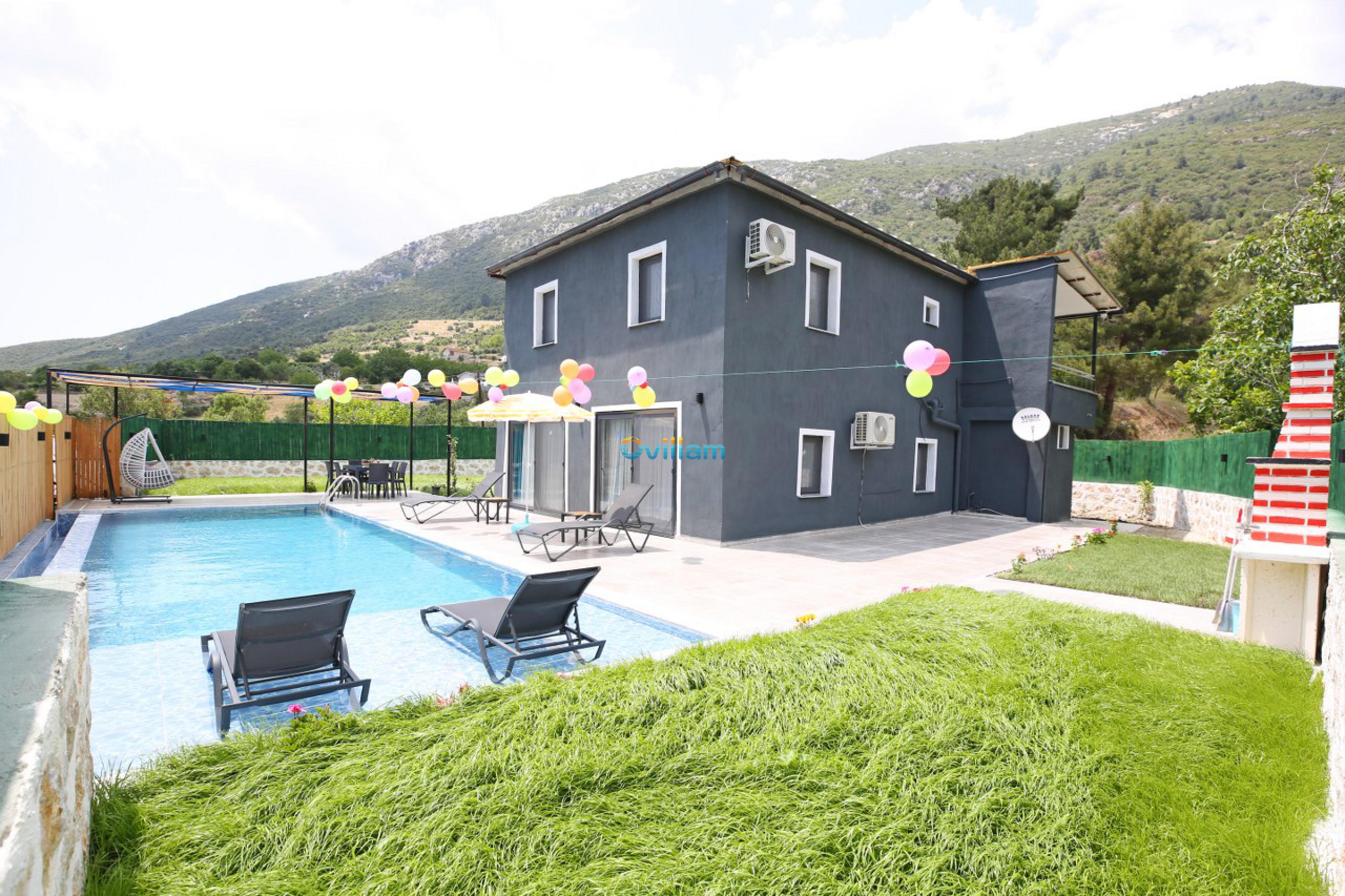 villa-ecrin-su-ovillam-1_1280x853_904.JPG