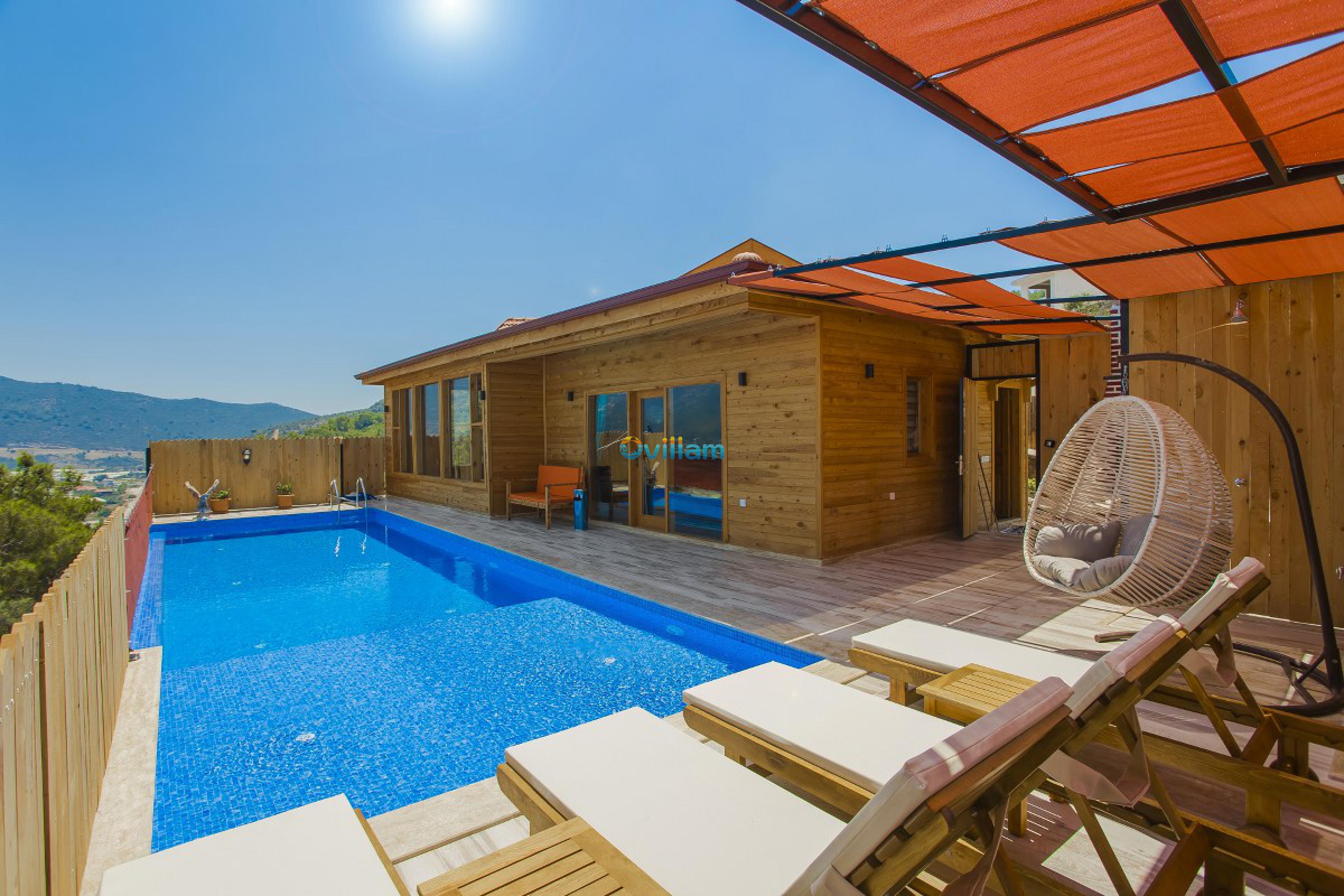 Guney-Villa-Daylight-1_1200x800_23.jpg