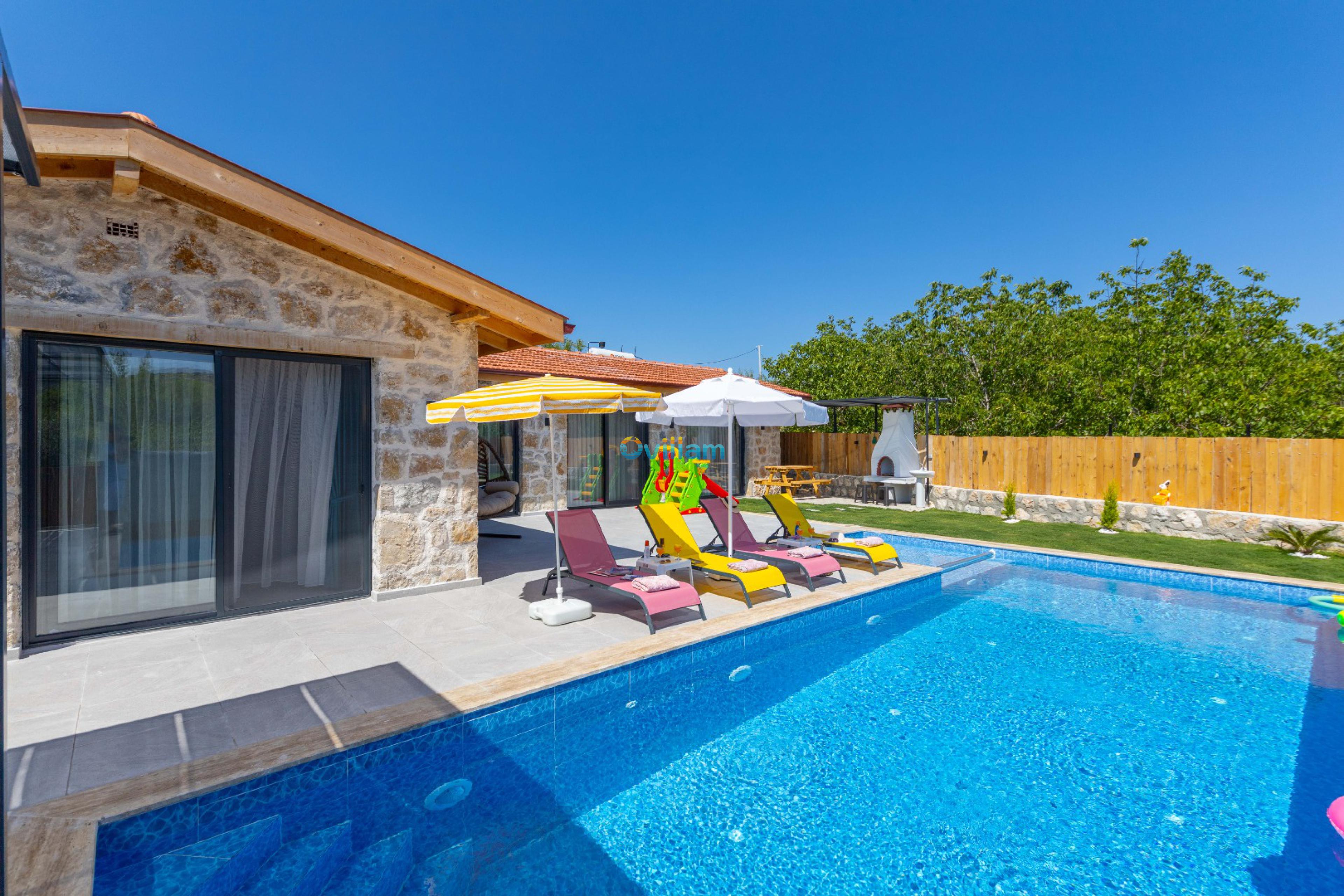 Villa-Desiderio-Ovillam-6_4.jpg