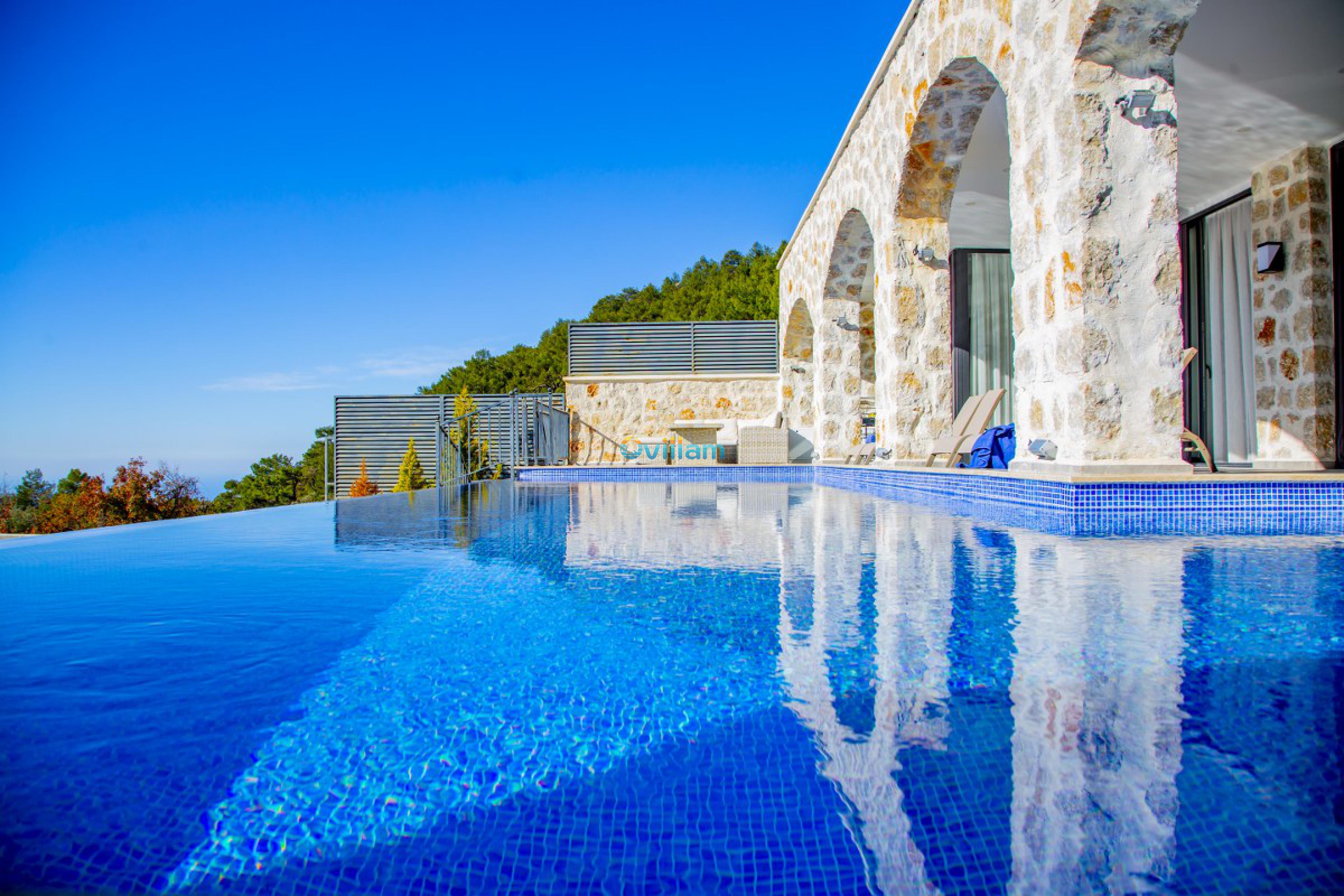 villa-royal-3-ovillam-6_1200x800_627.jpg