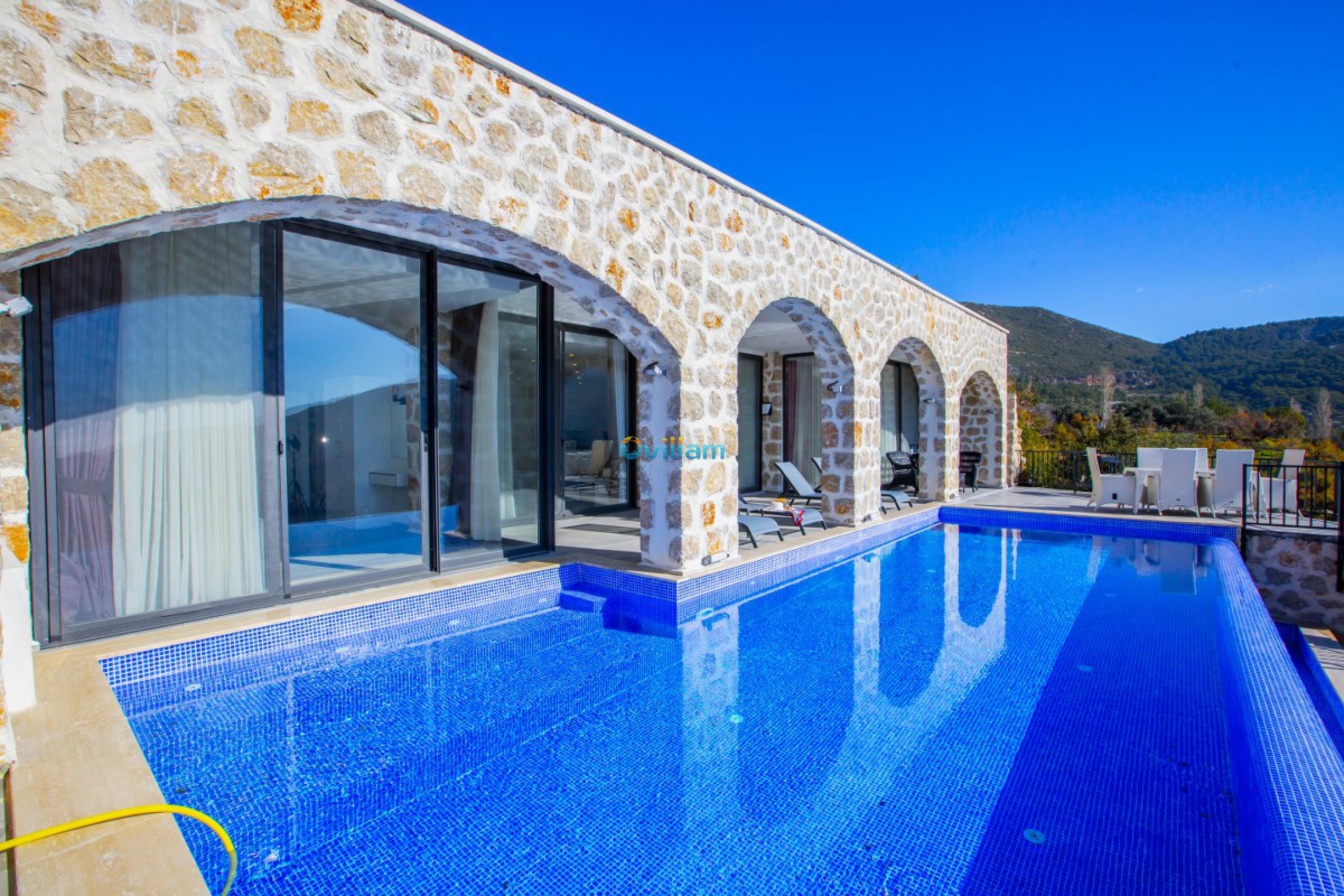 villa-royal-8-ovillam-7_1200x800_434.jpg