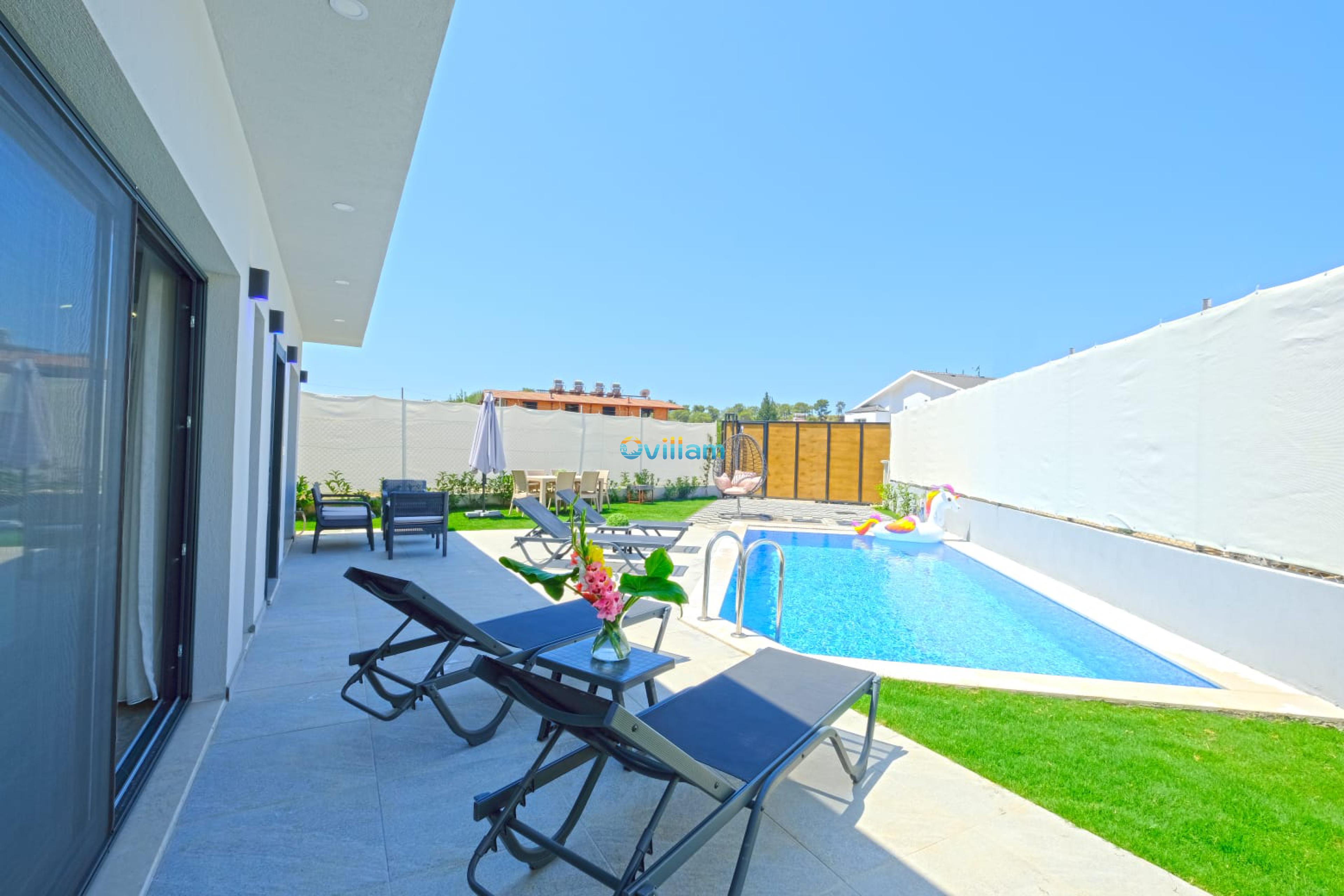 villa-farida-ovillam-9_947.jpeg