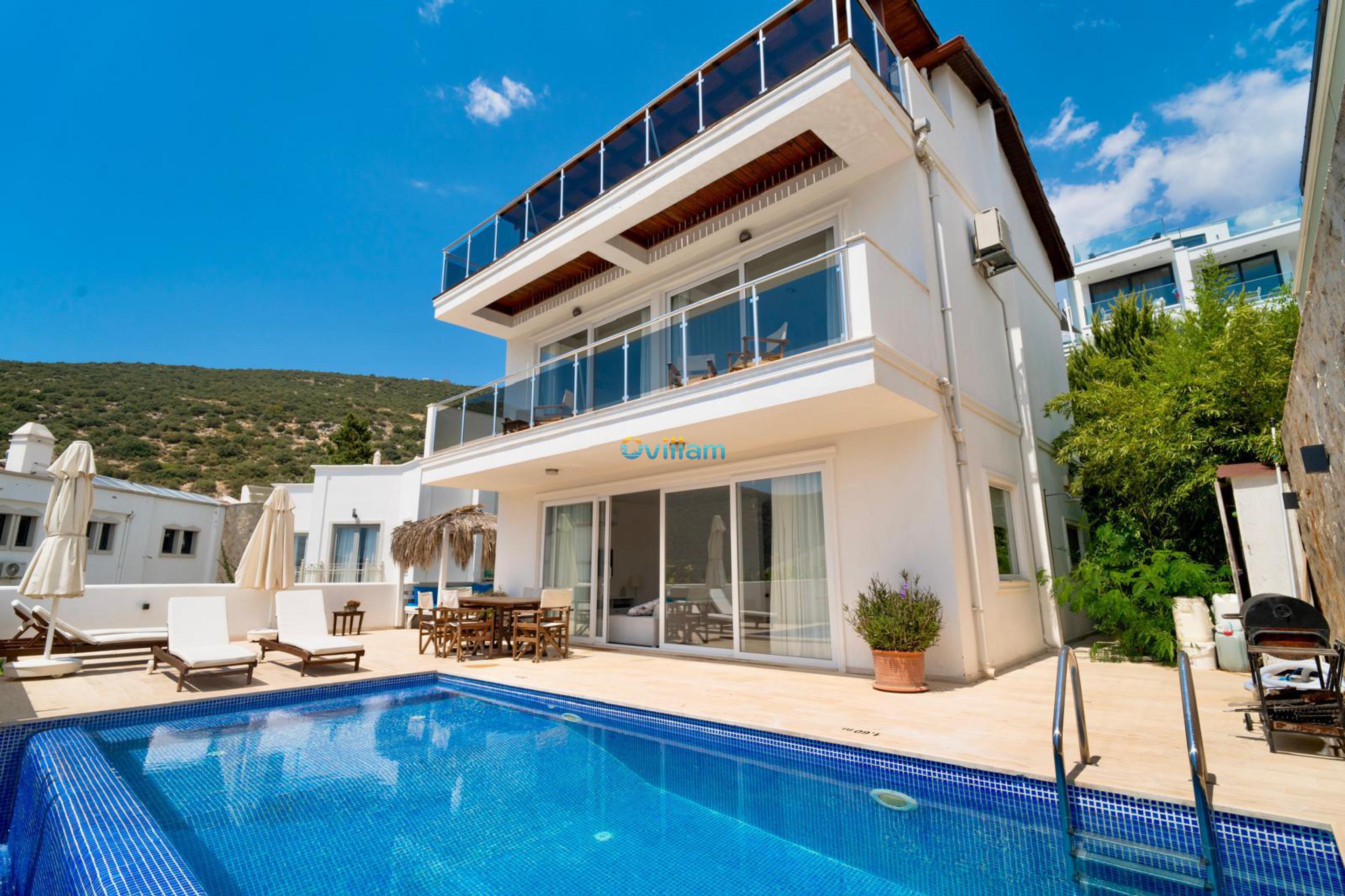 denize-yakin-kiralik-villa-tatilvillaniz-10_194.jpeg