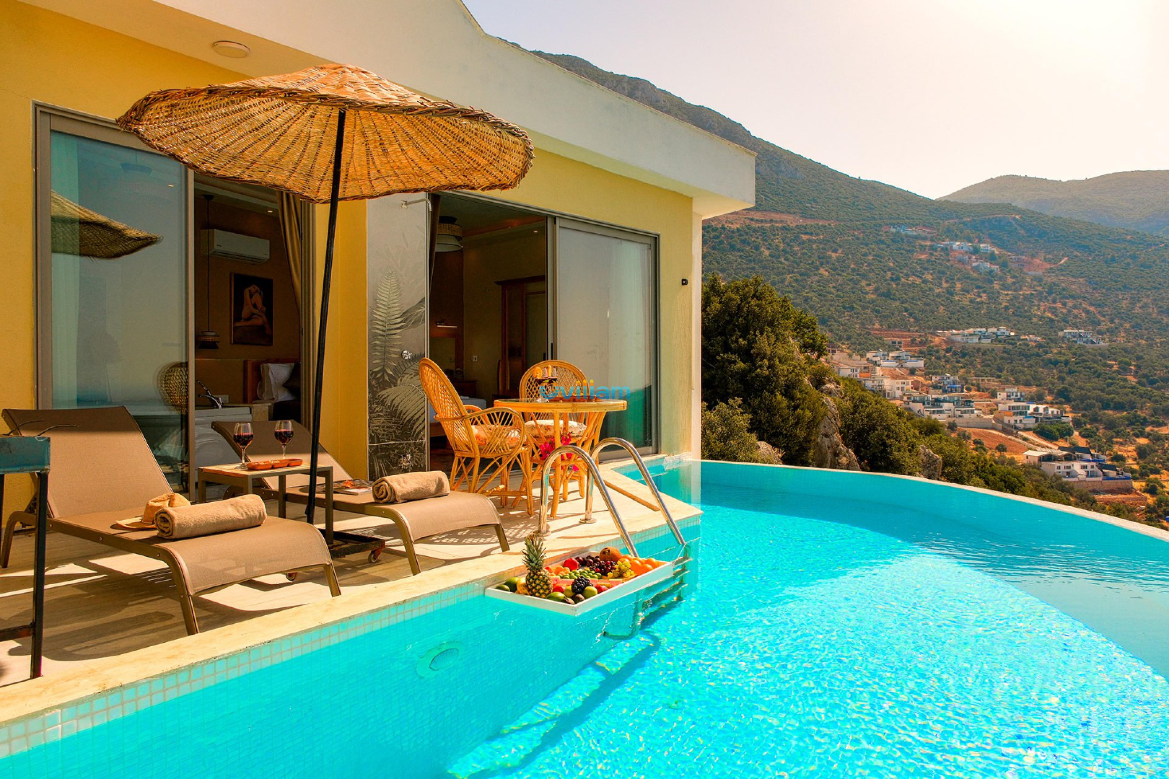 Ovillam-Villa-Hill-Bloom1_451.jpg