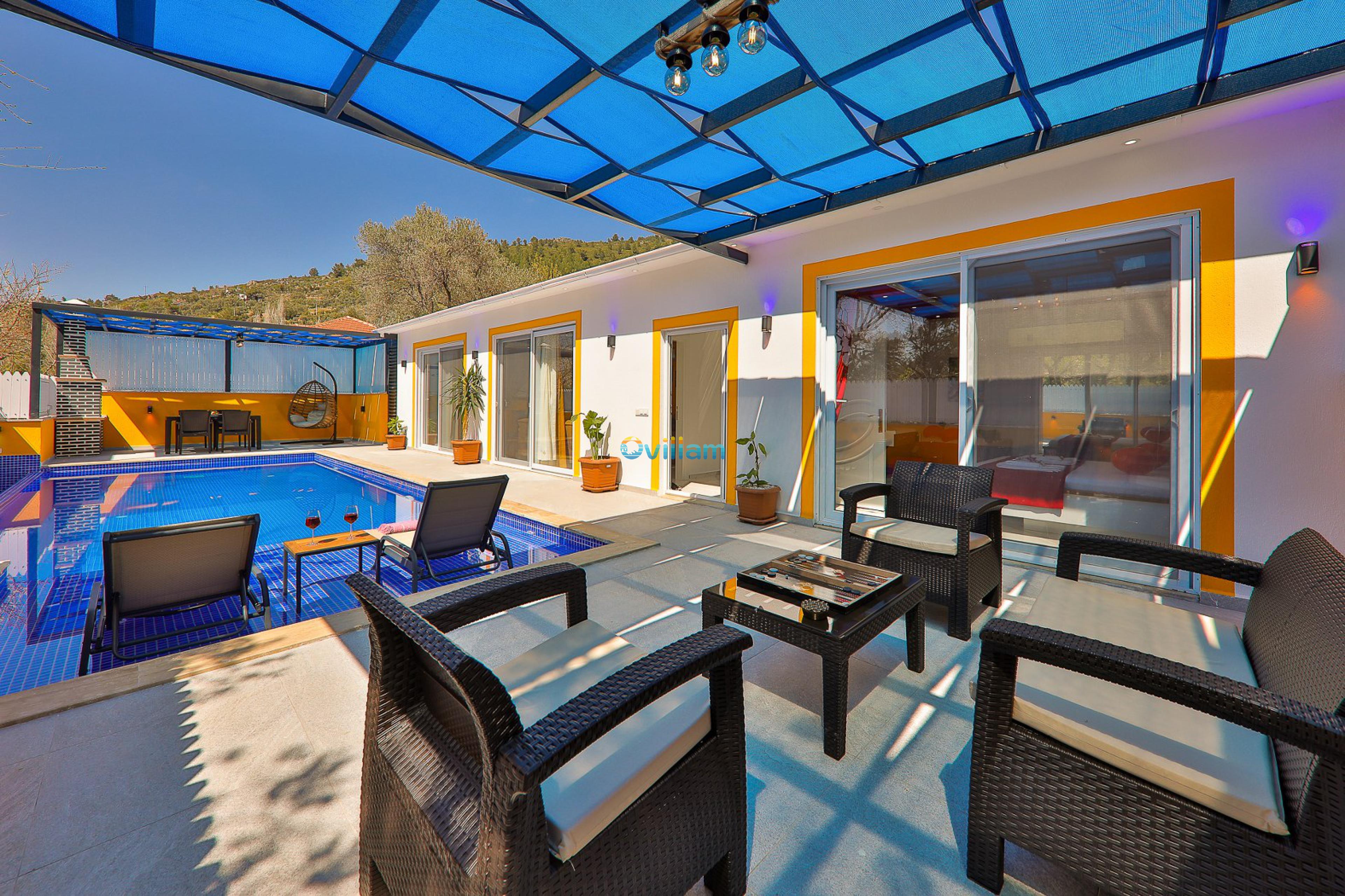 Ovillam_Villa_Hardal_2-11_97.jpg