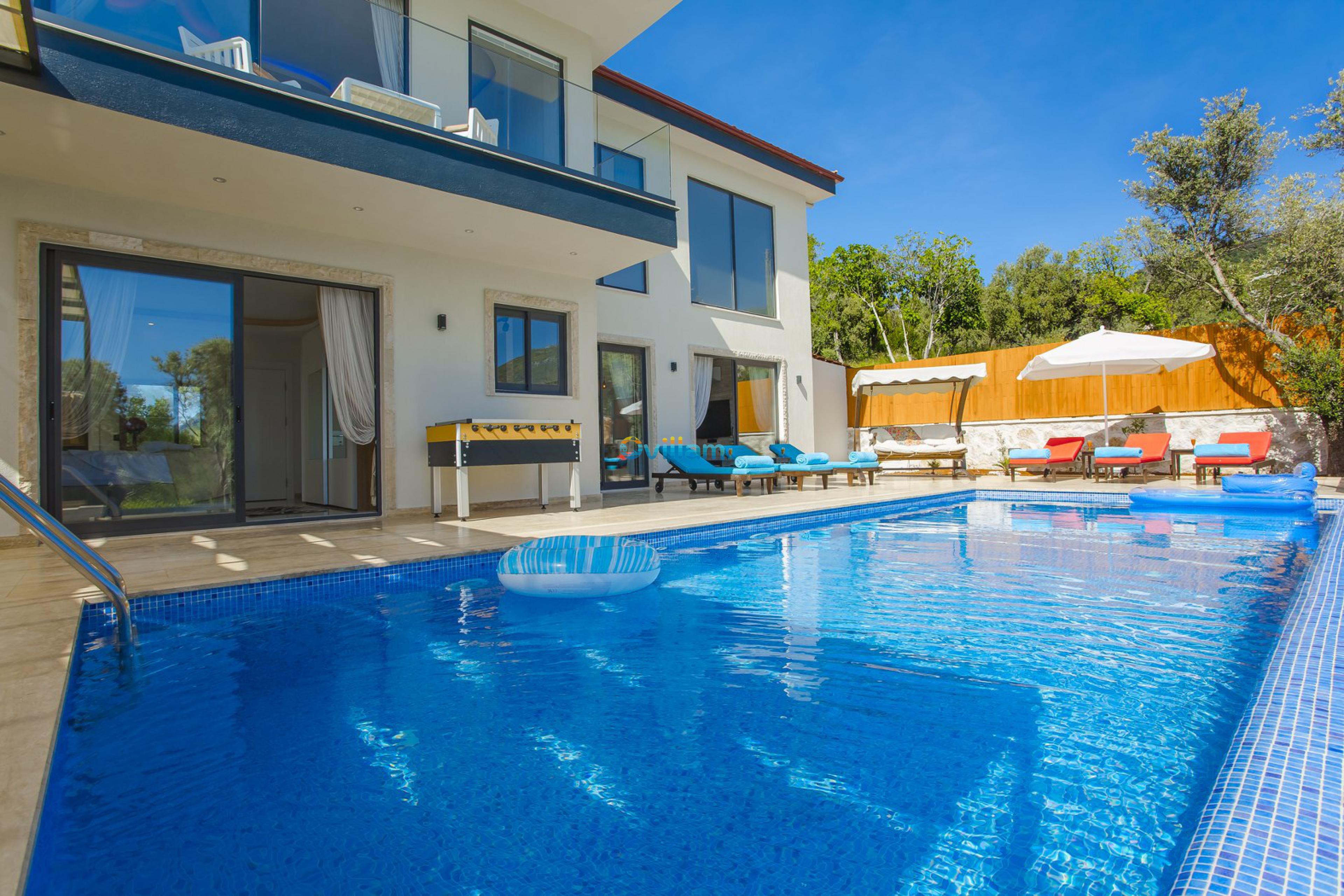 Peso-De-Rico-Villa-39_1575x1050_826.jpg