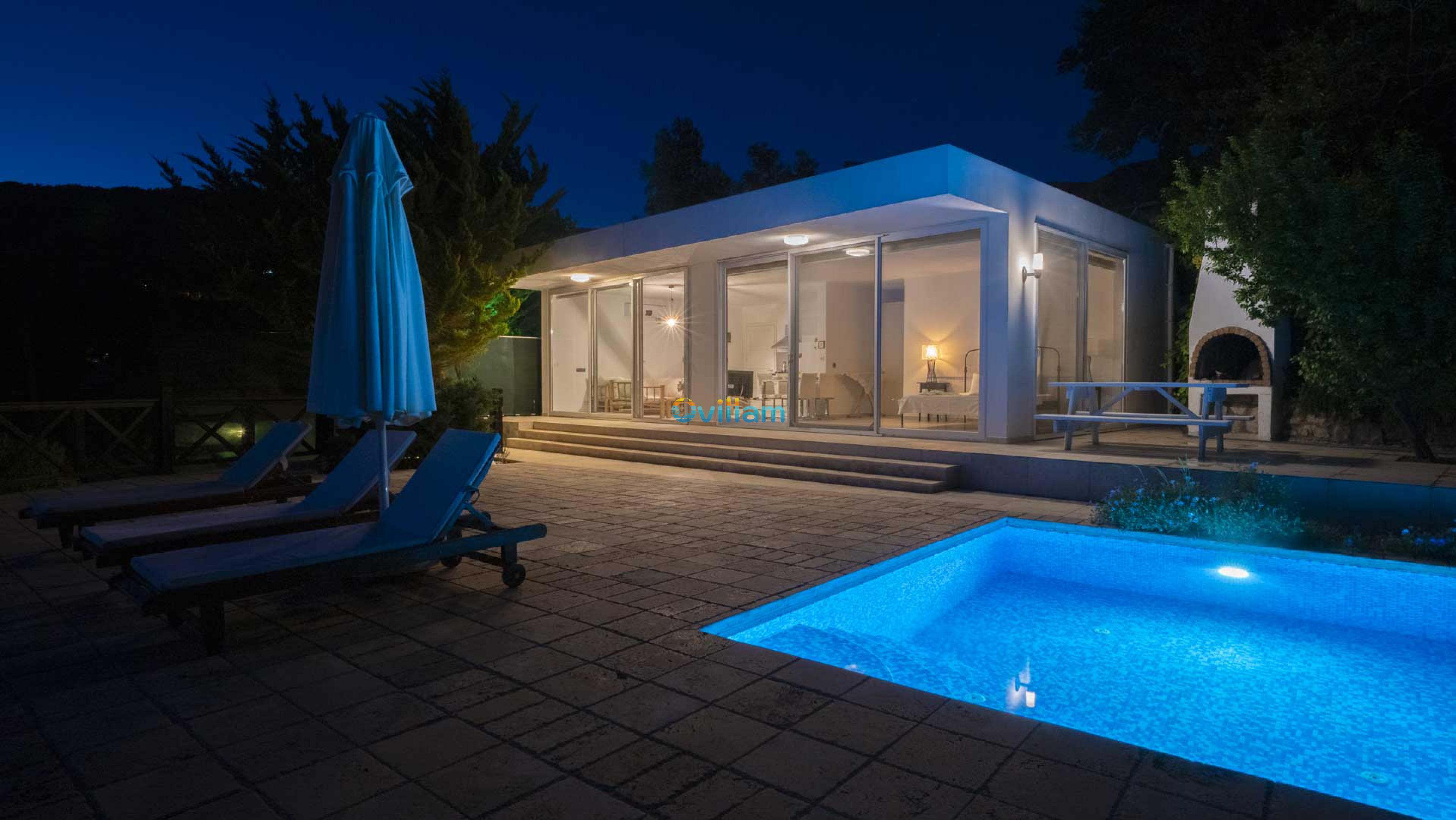 Ovillam_Villa_Beyaz_Ev-59_300.jpg
