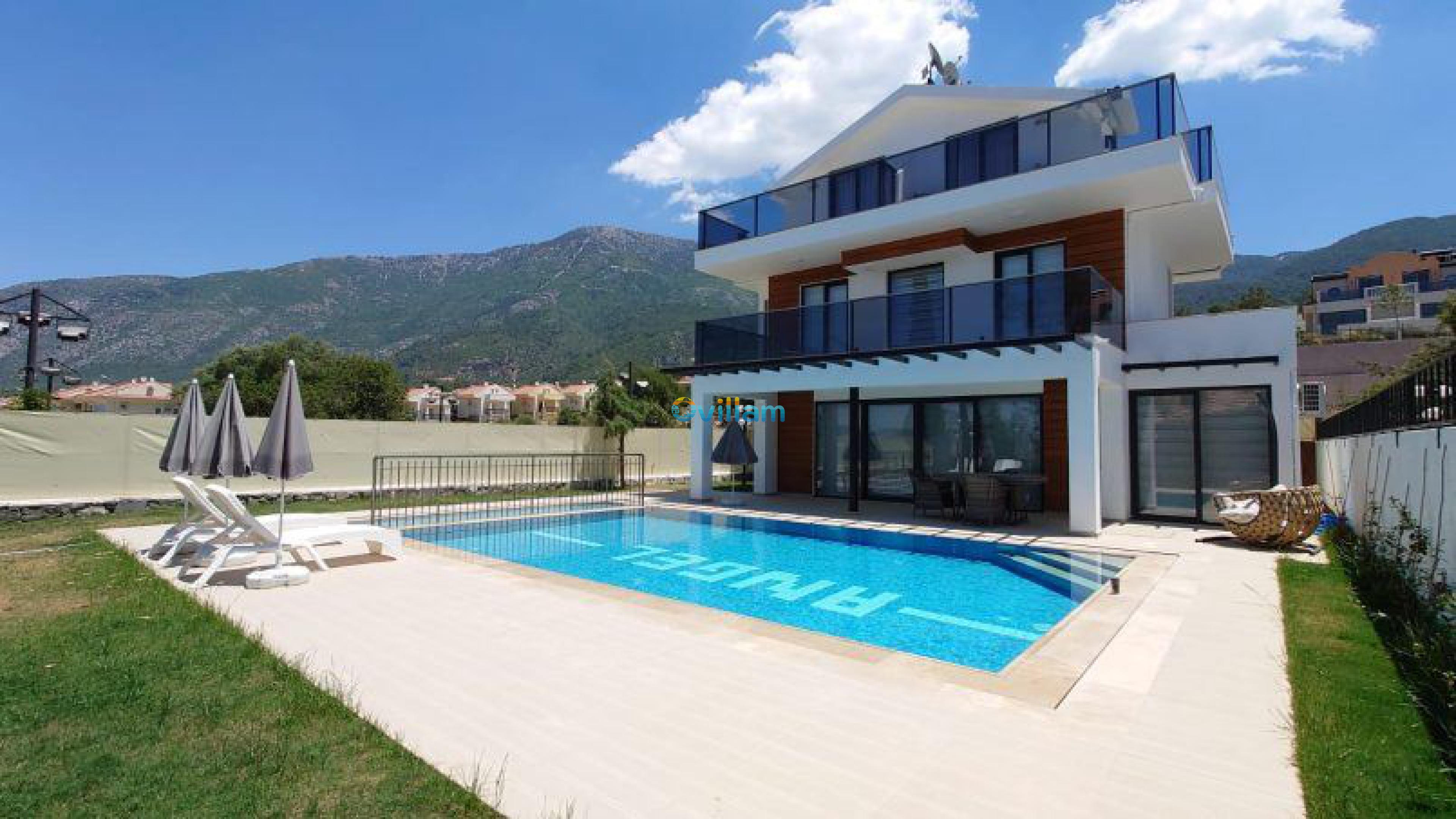 Villa-Nes2-2_702.jpg