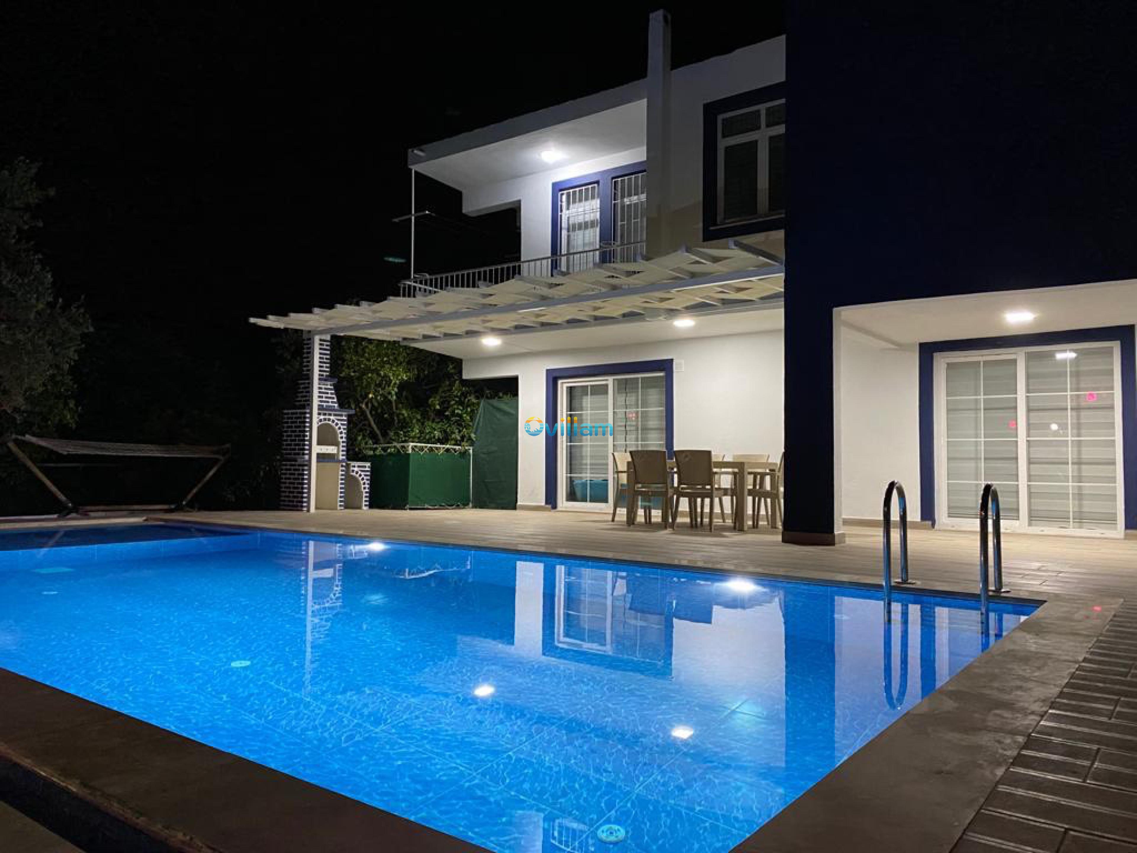 villa-navy-blue-0-234.jpeg