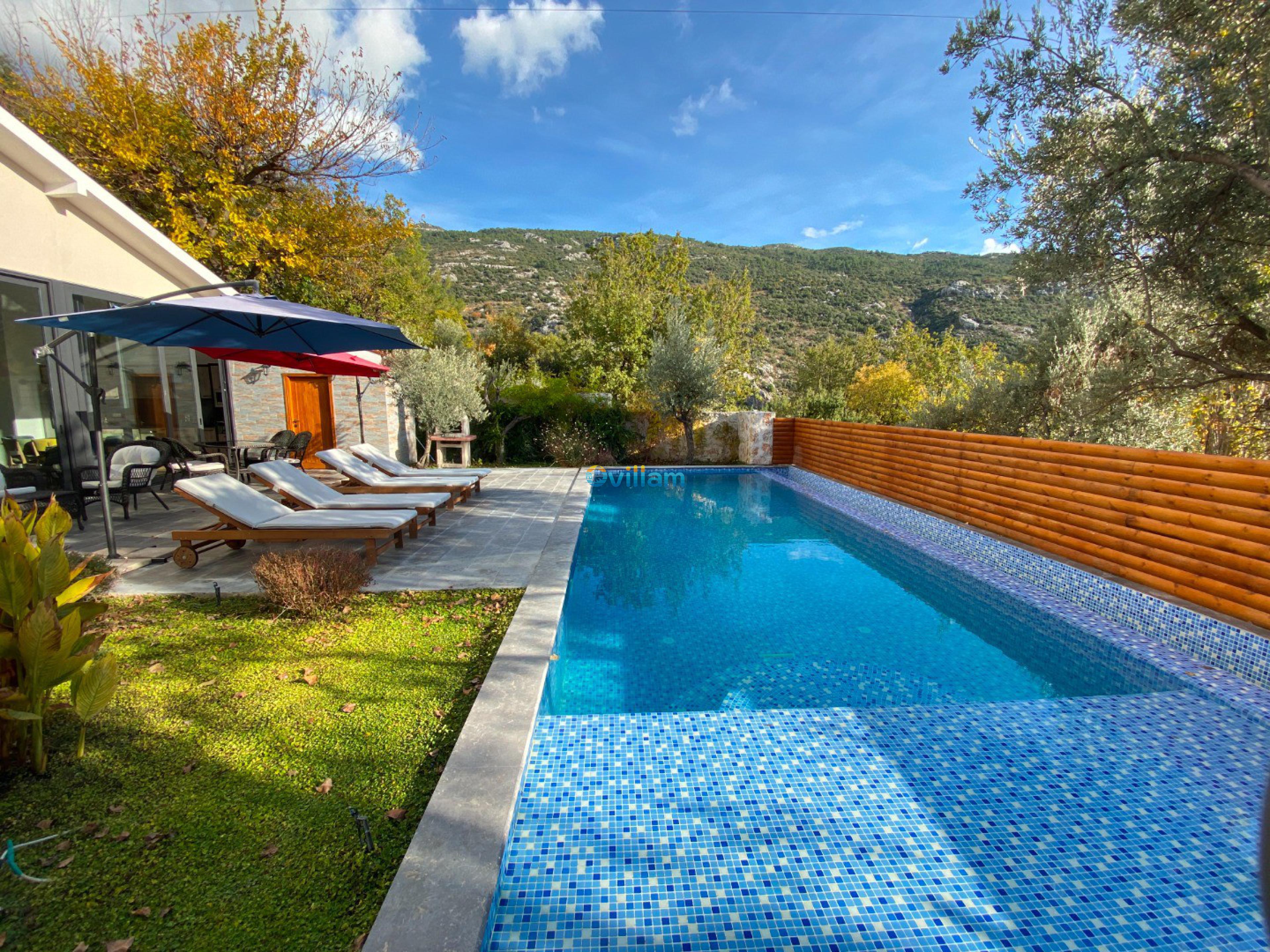 villa-half-moon-1-0-2943.jpg