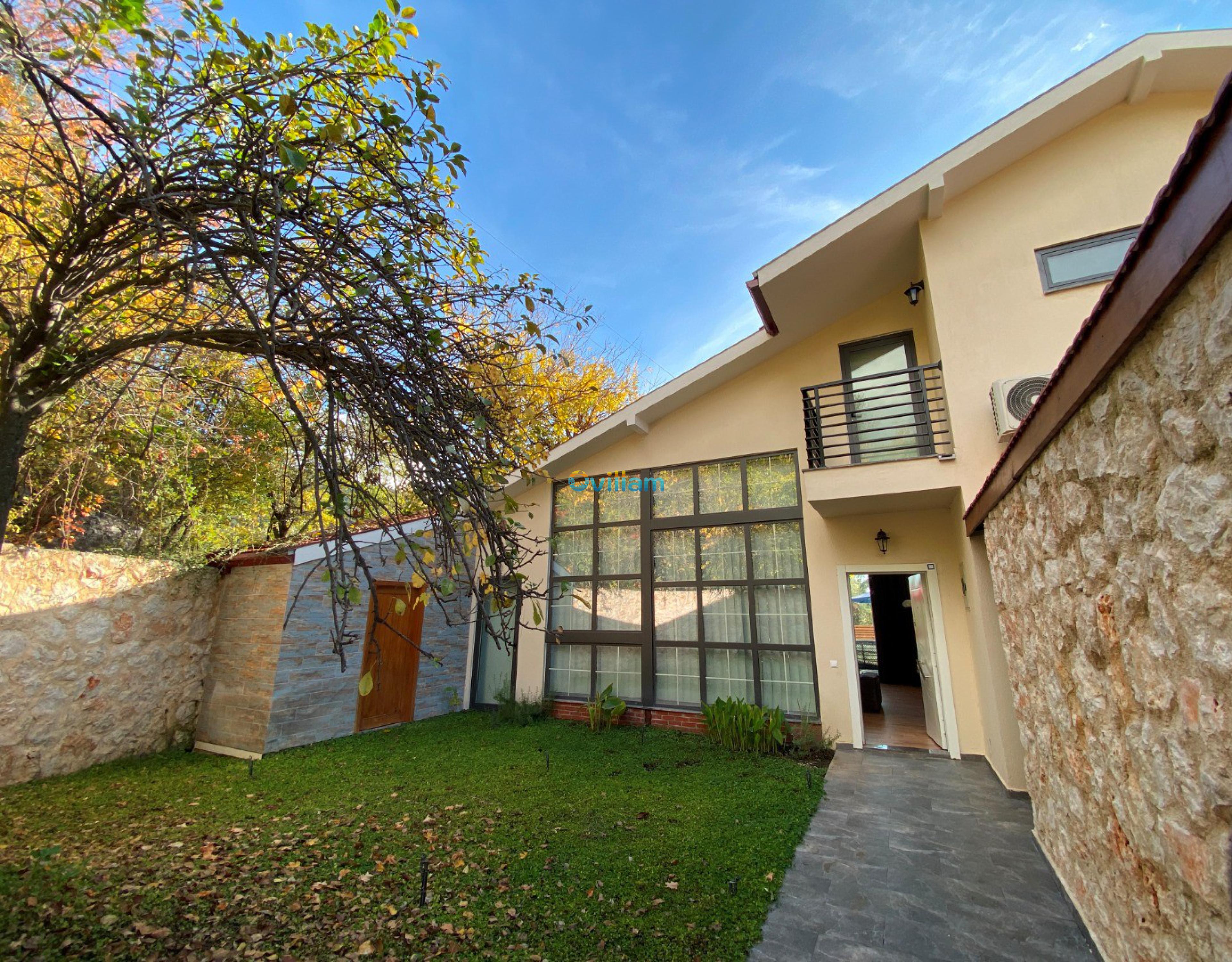 villa-half-moon-1-1-3027.jpg