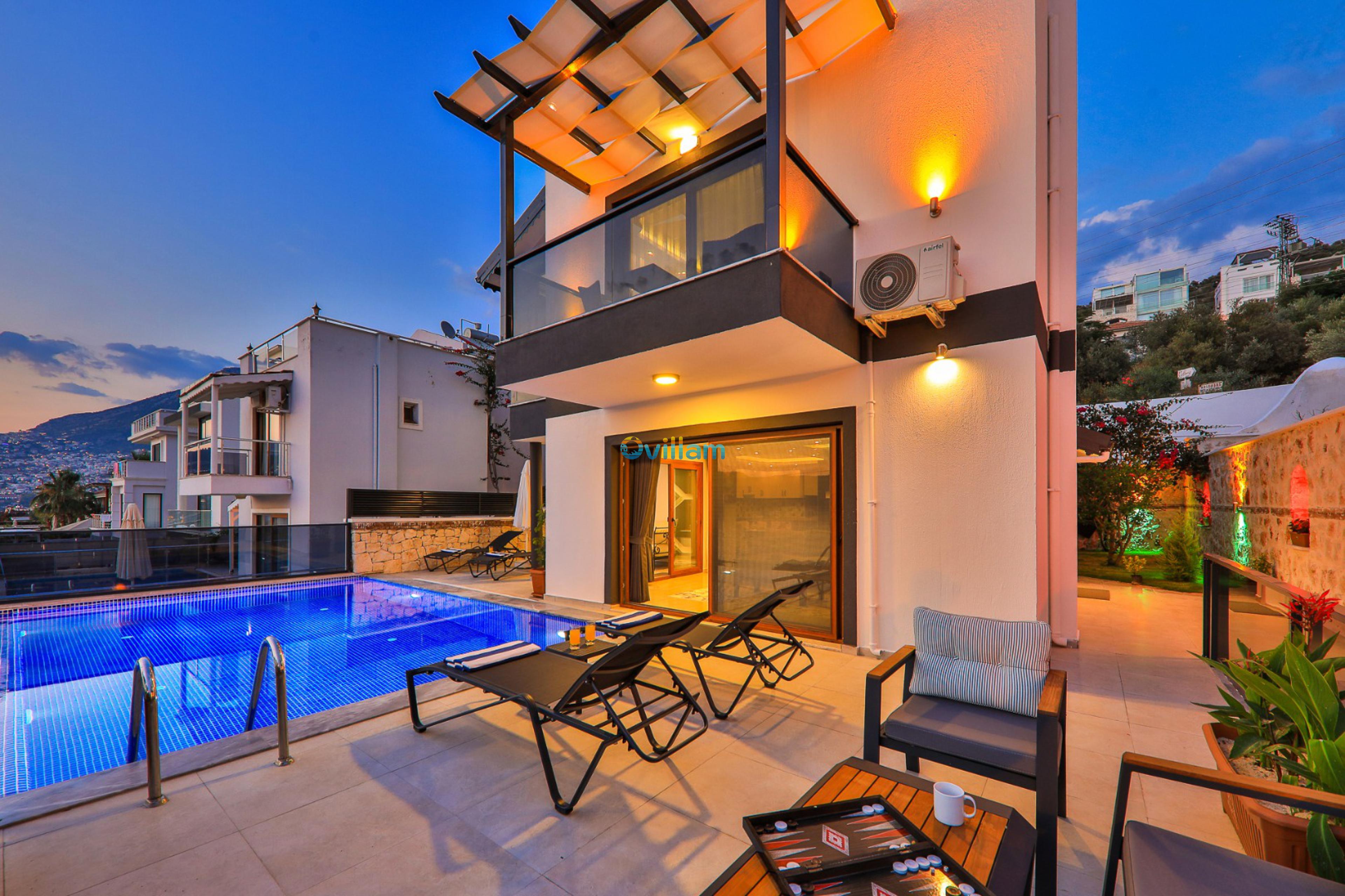 Ovillam_Villa_Rainbow-43_926.jpg