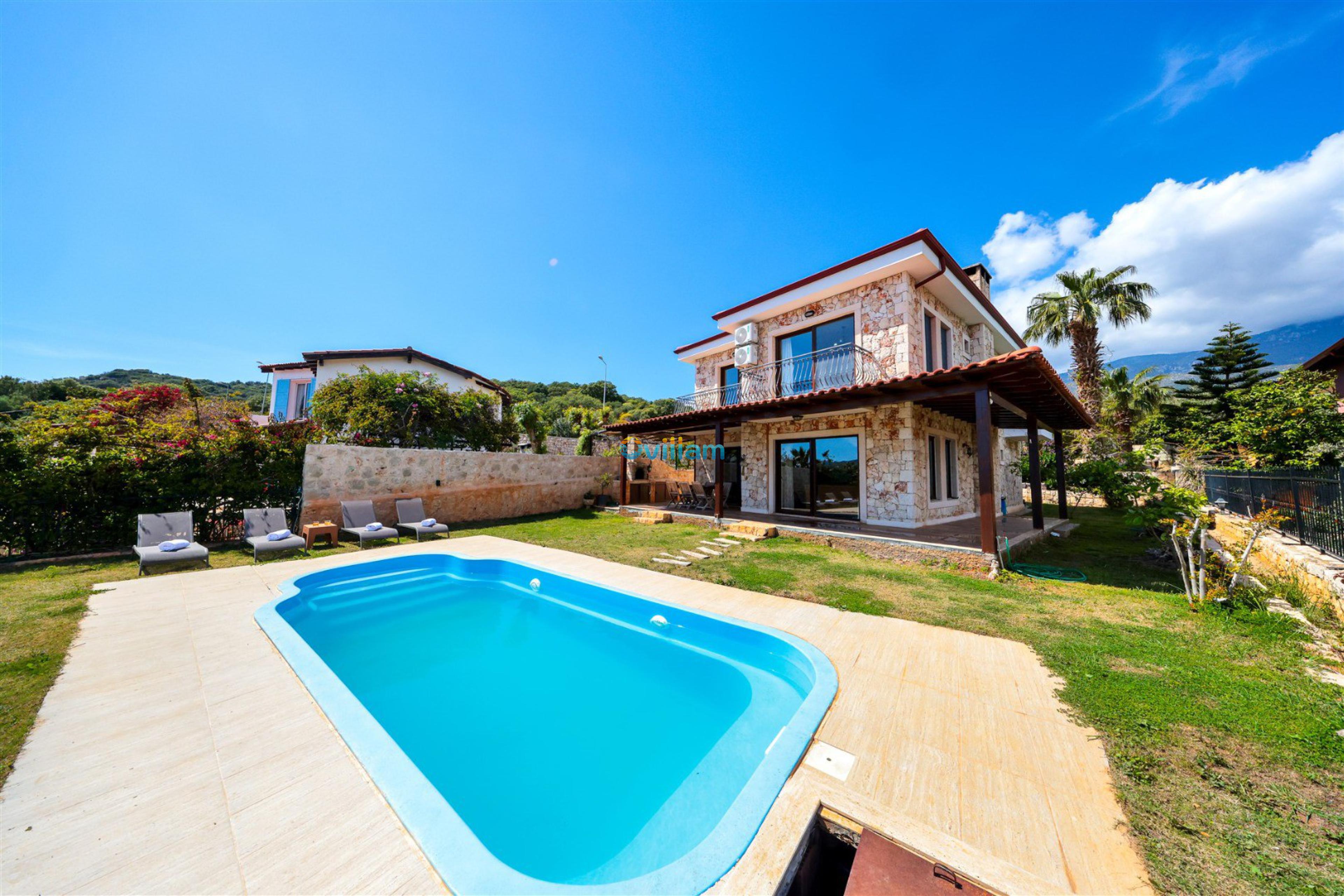 villa-meiza-0-3683.jpg