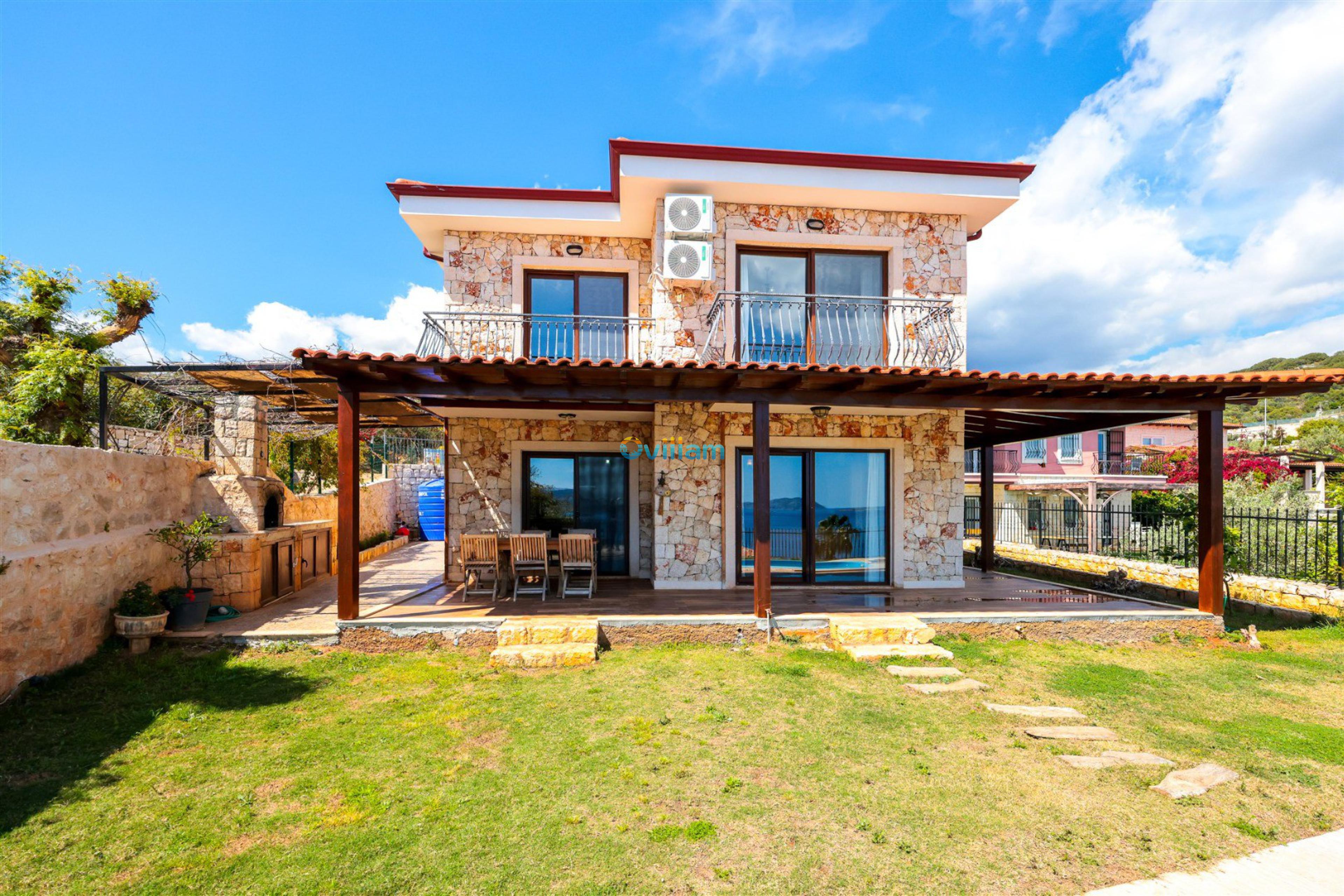 villa-meiza-3-2869.jpg
