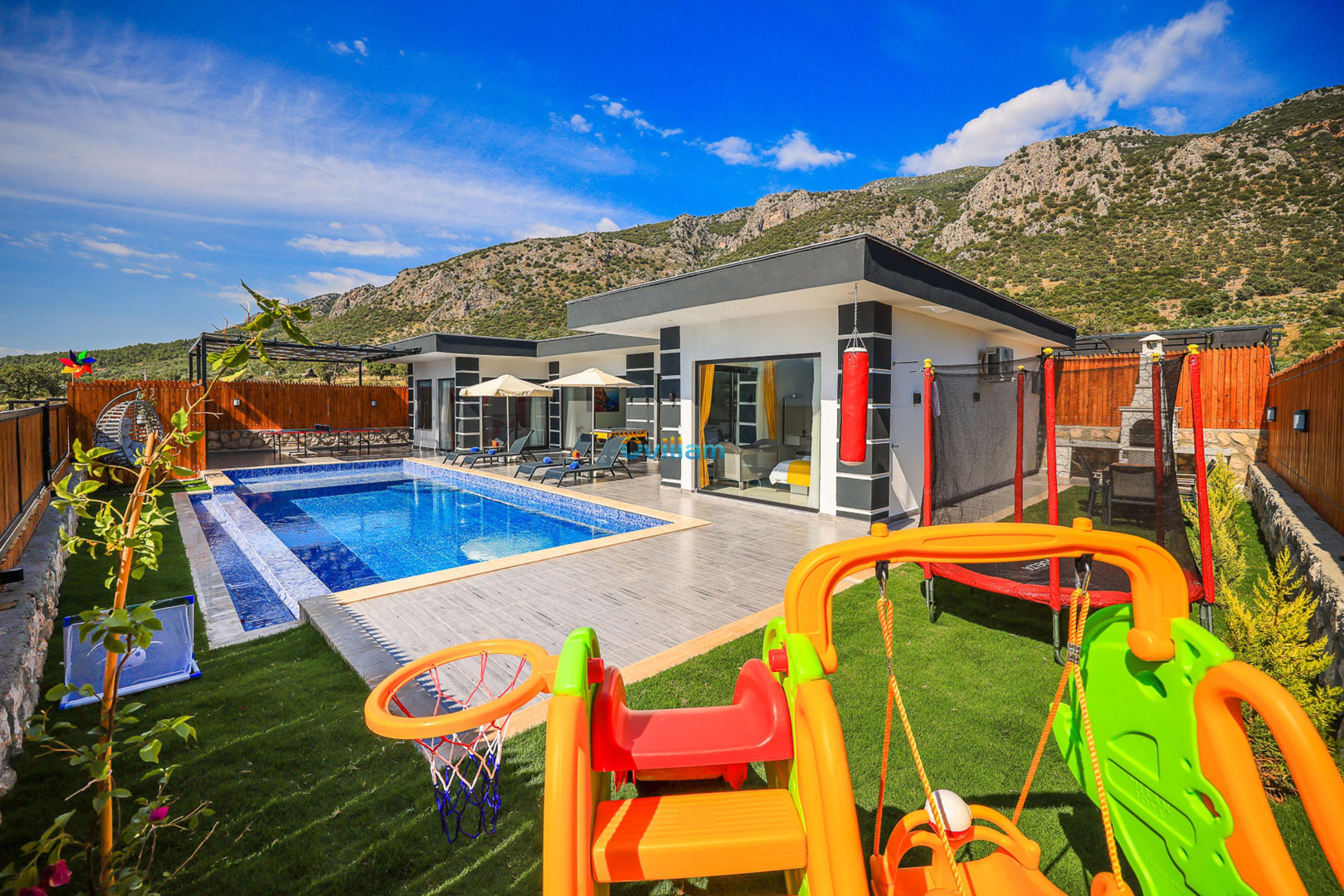 villa-esilya-4-450.jpg
