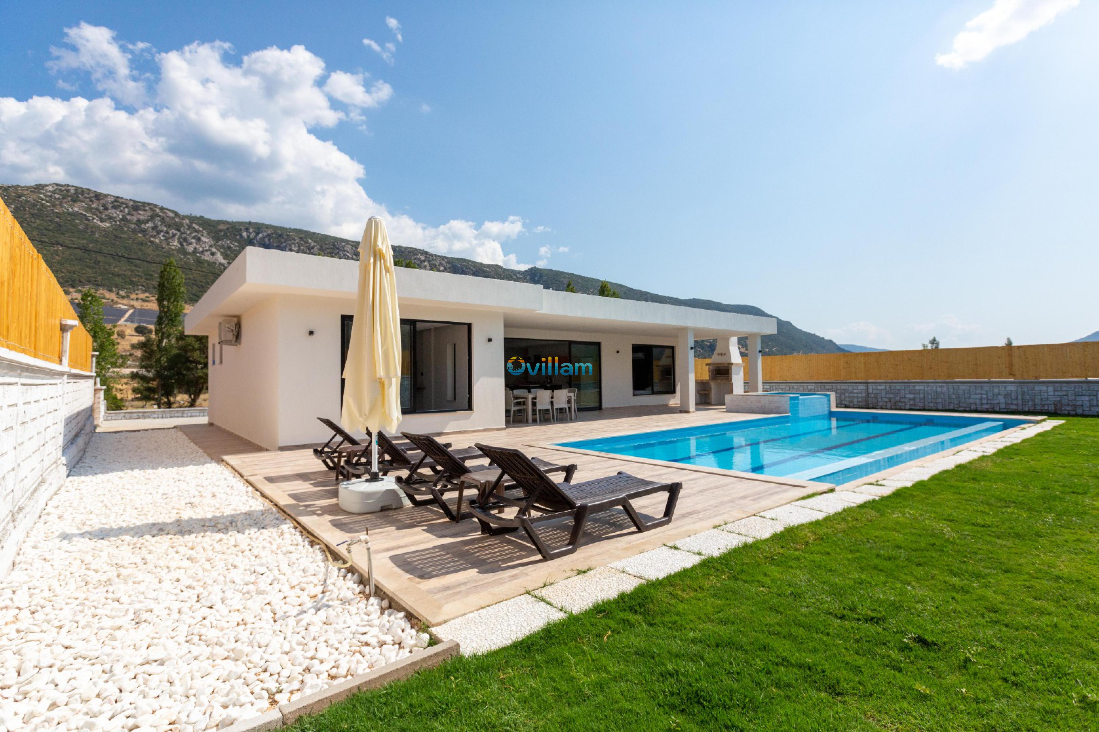 Ovillam_Villa_Edda-32_824.jpg