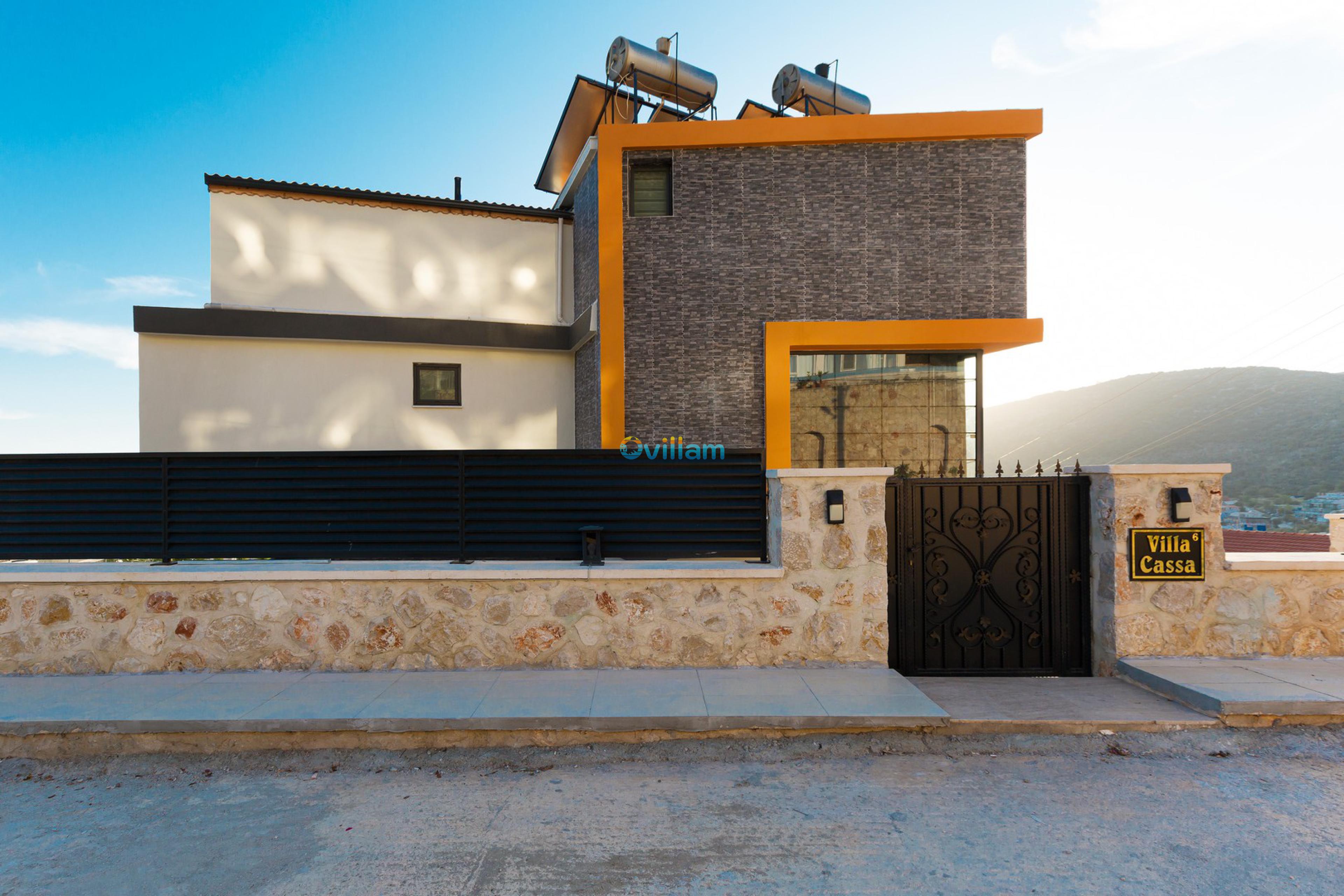 villa-cassa-1_966.jpg
