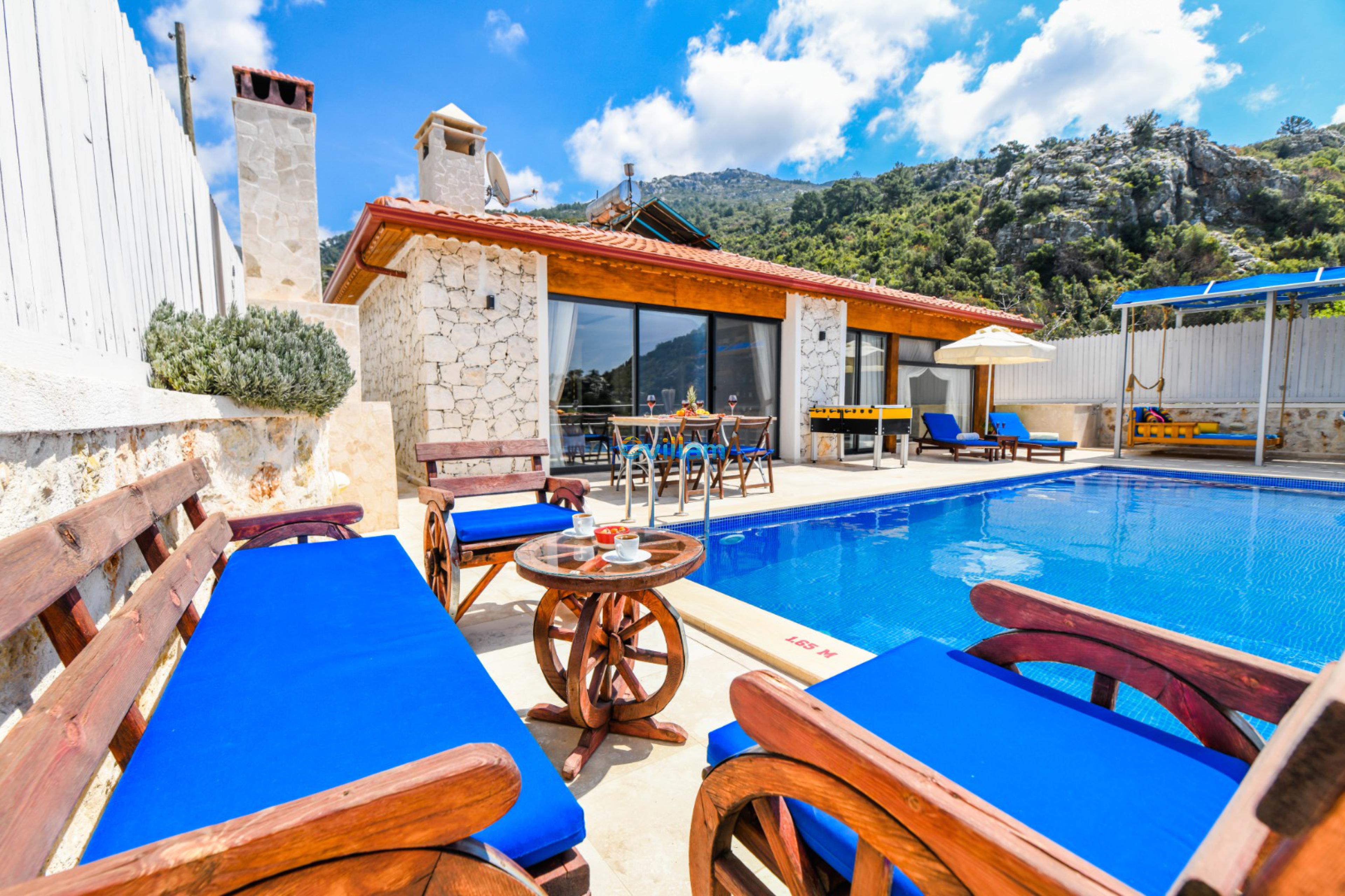 Ovillam_Villa_Busra-65_768.jpg