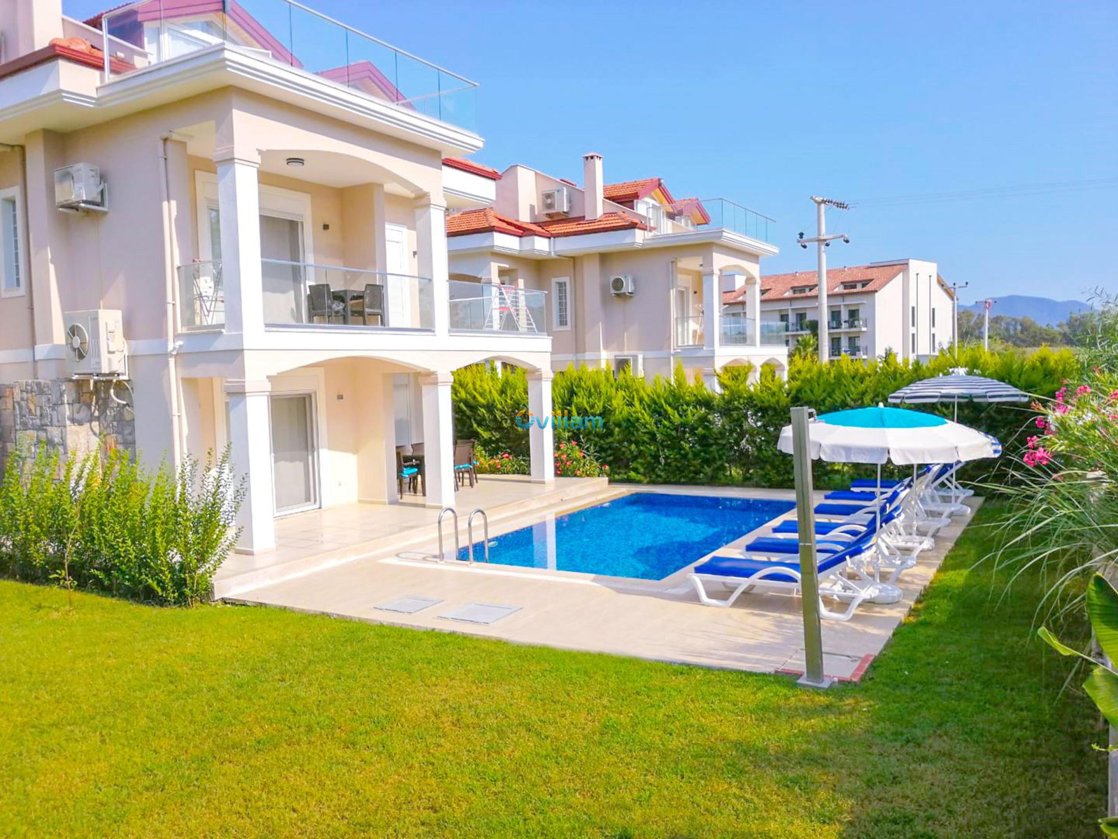 villa-almira-1_588.jpg
