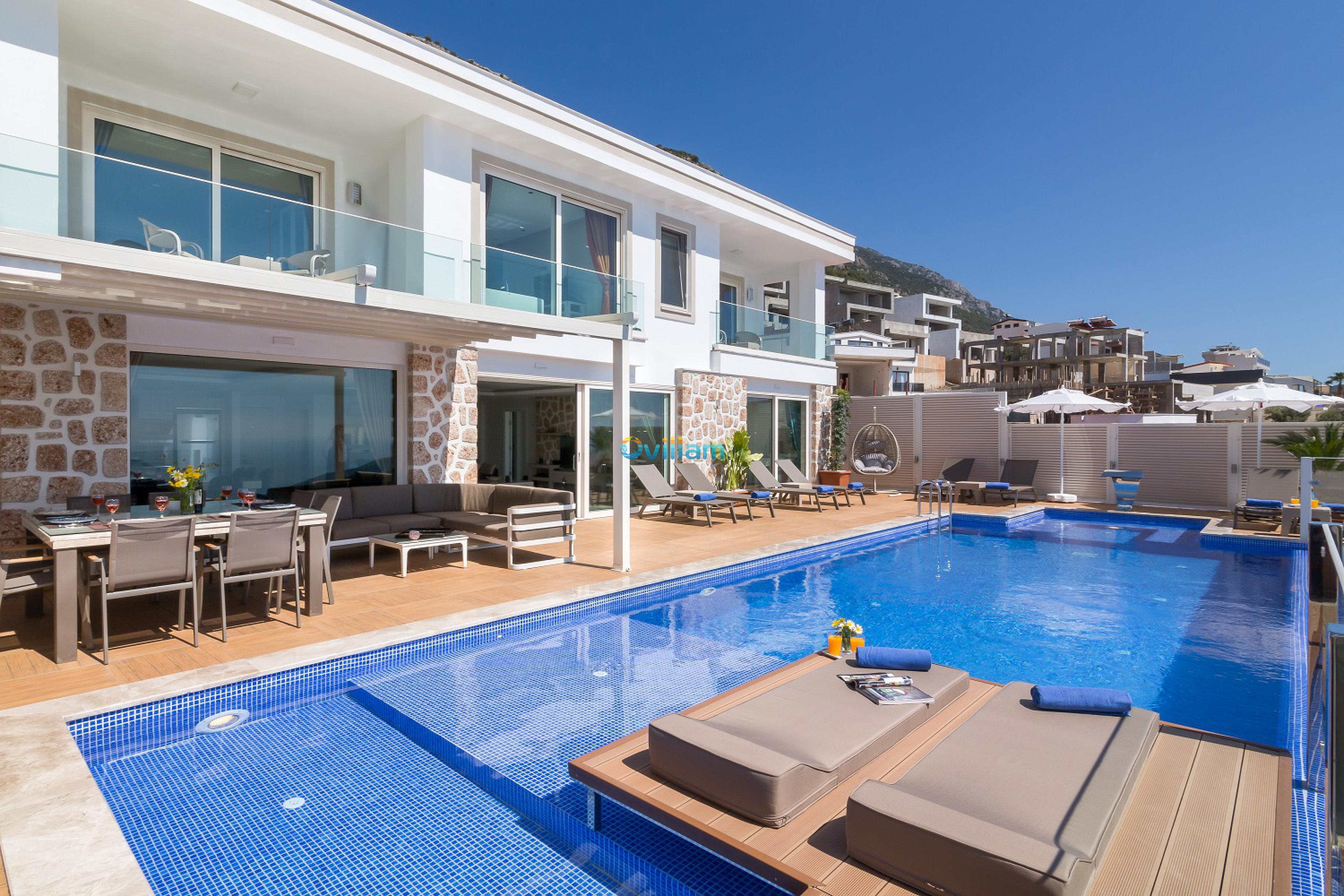 villa-la-mer-azur-2_517.jpg