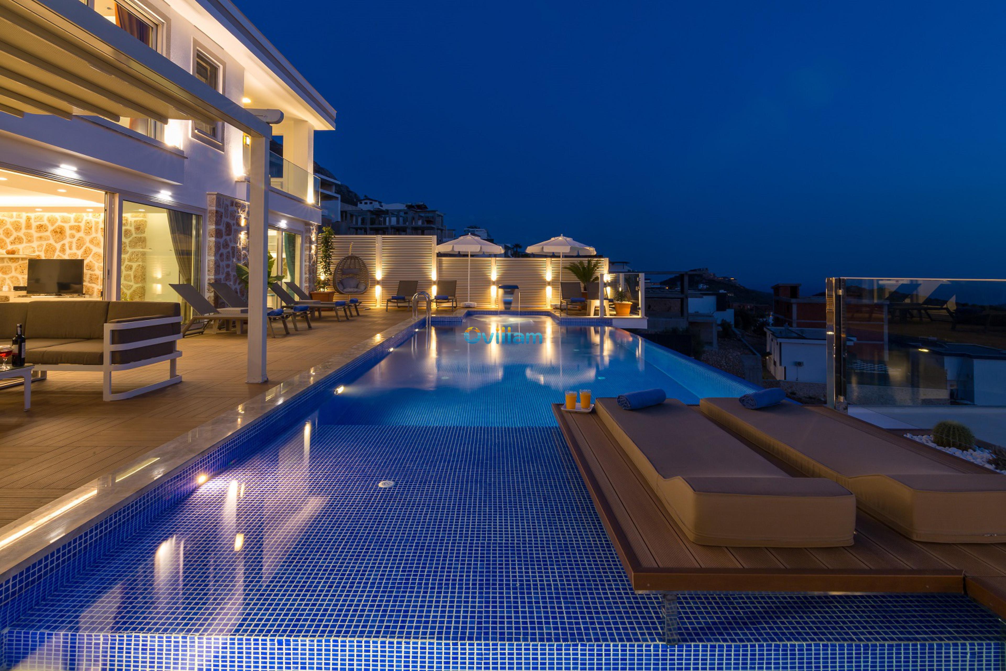 villa-la-mer-azur-49_807.jpg