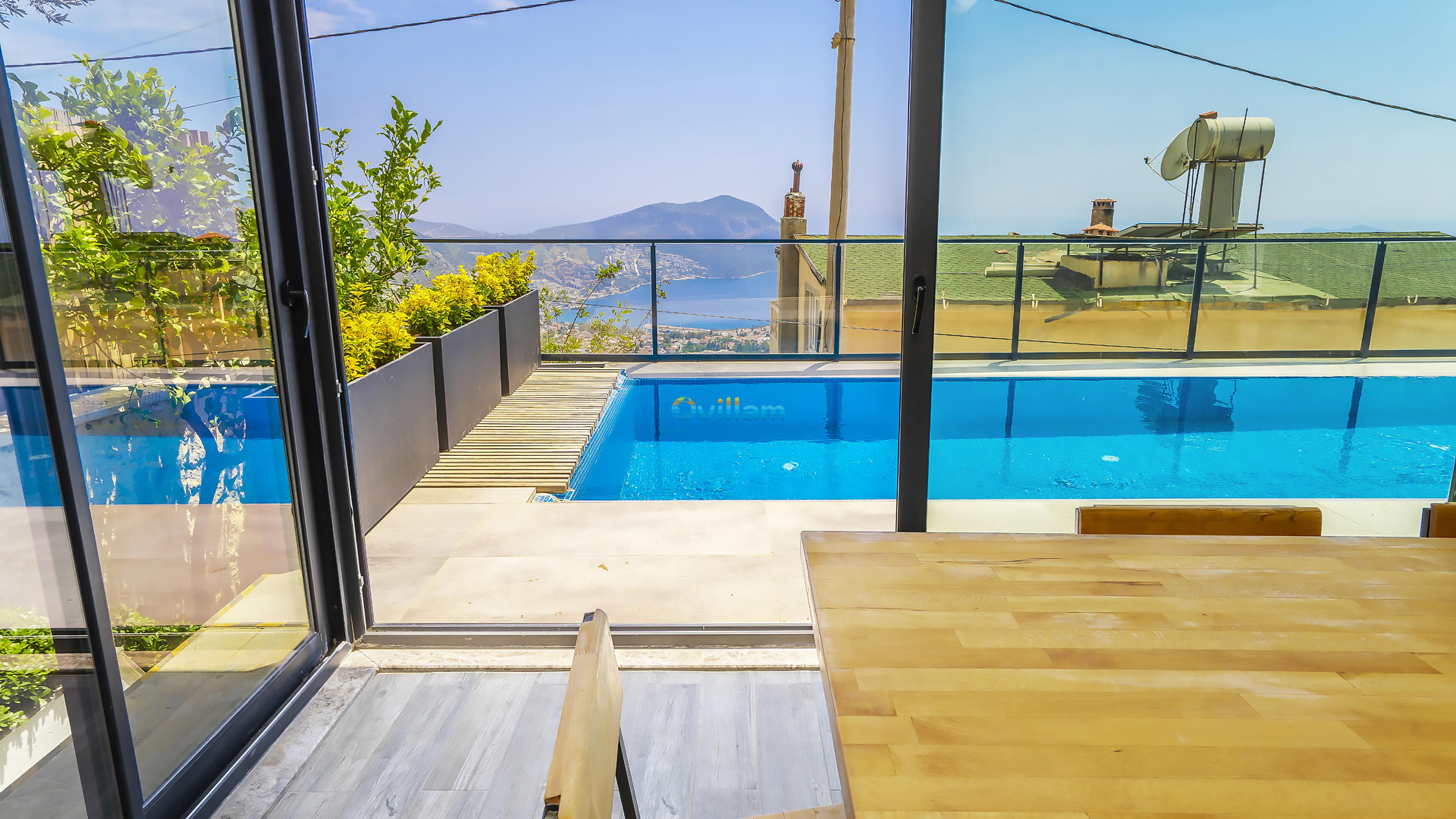 Villa-Loca-14_743.jpg