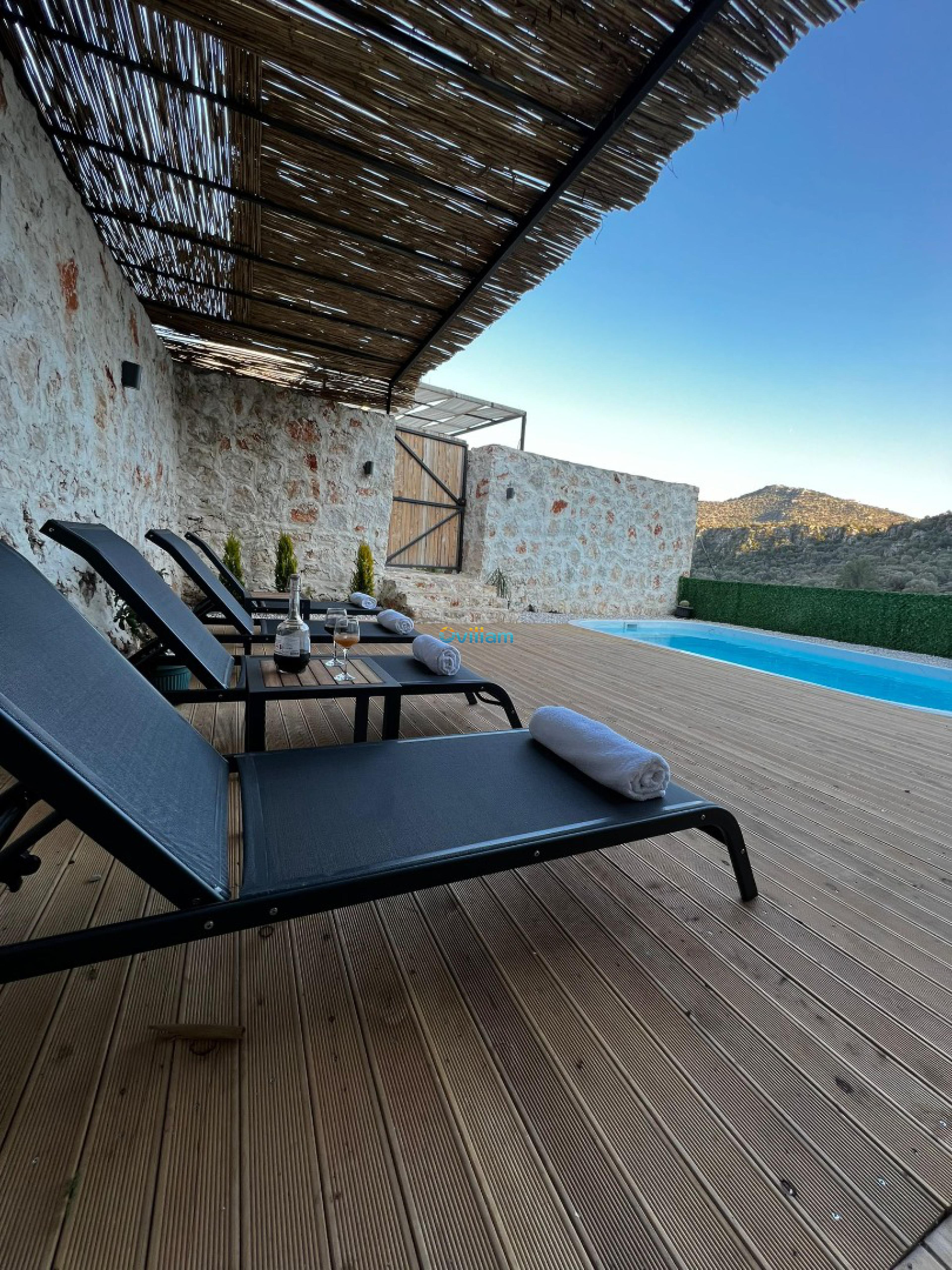 villaolivehouse-1_909.jpg