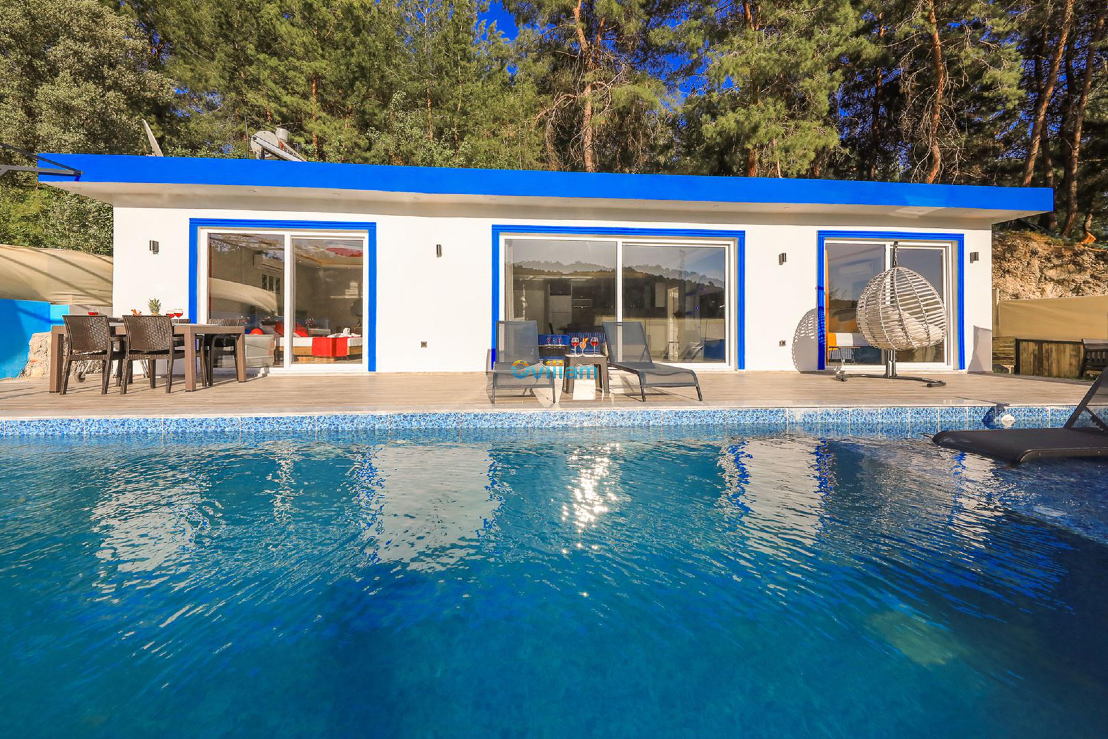 villa-life-duo-22_862.jpg