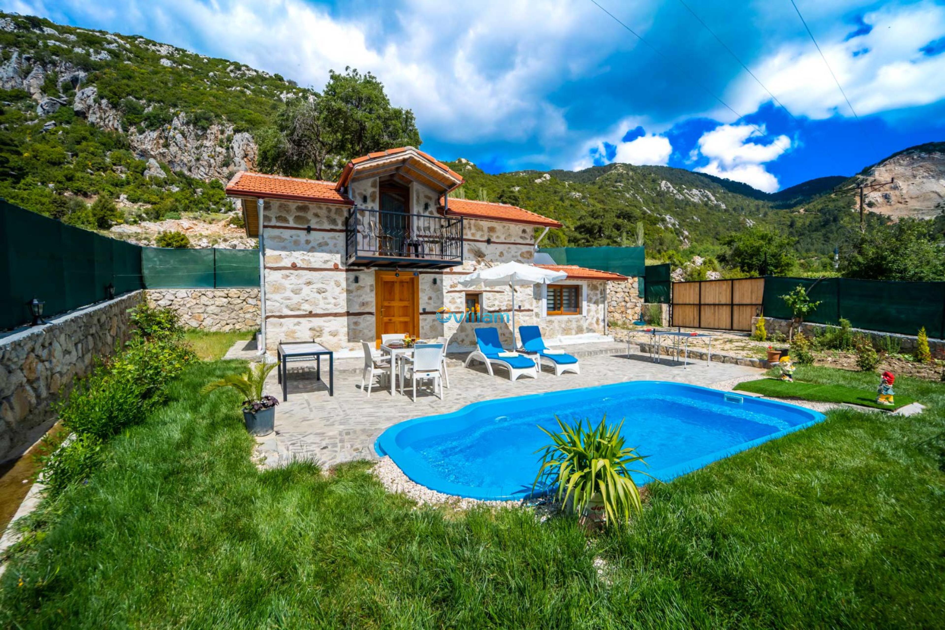 villa-mountain-house-ovillam-22_315.jpg