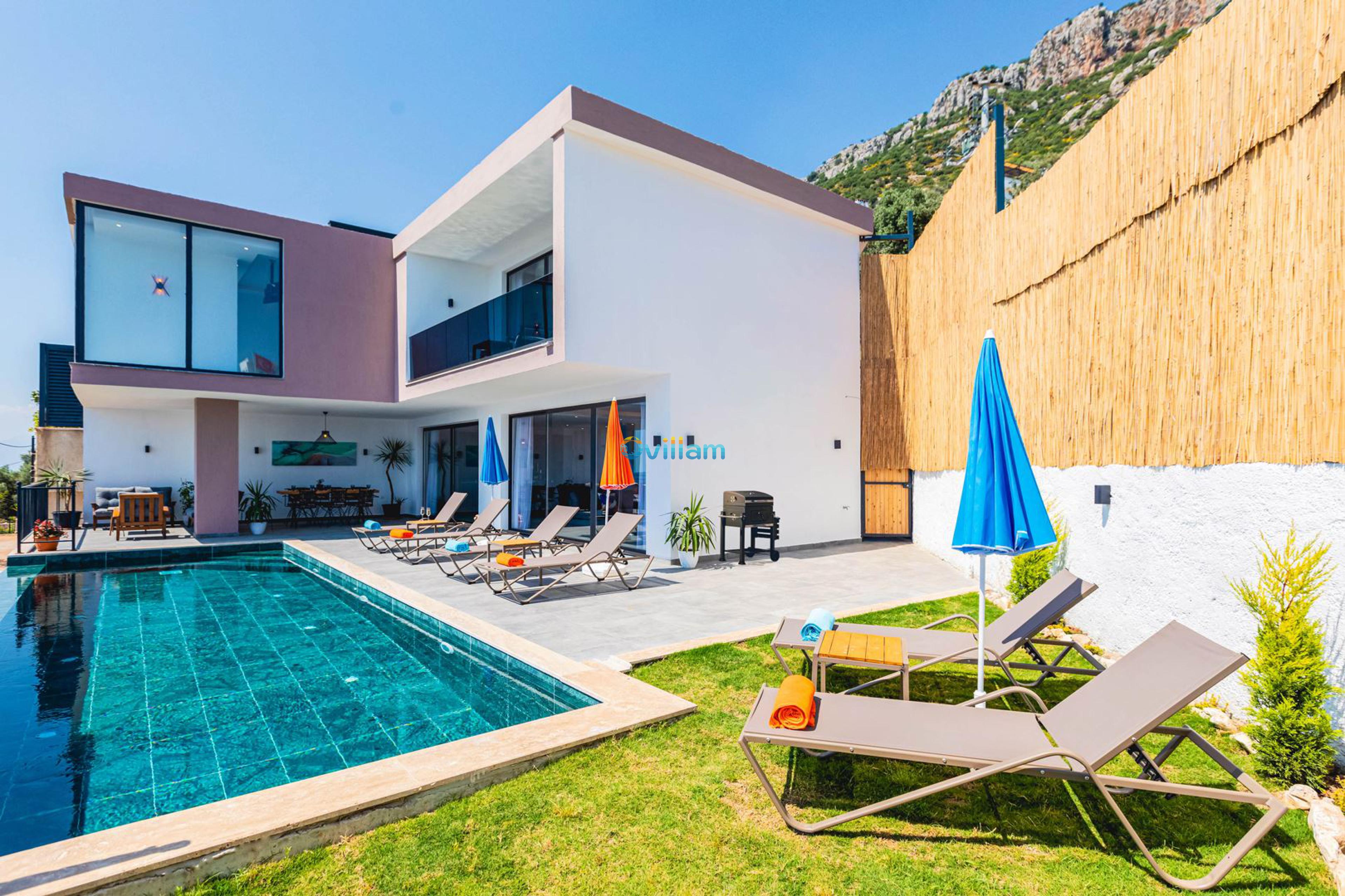 villa-koi-2_213.jpg