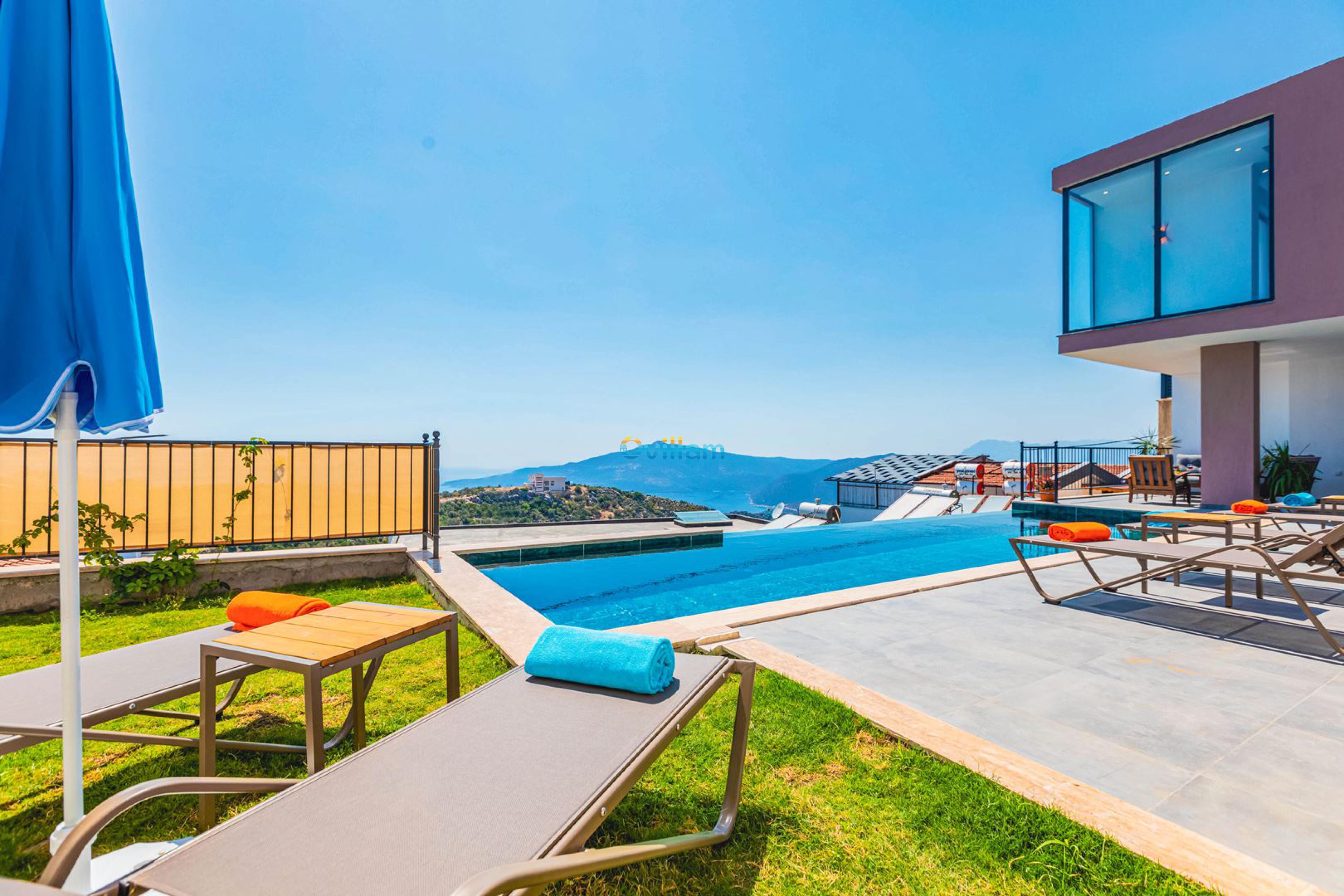 villa-koi-3_408.jpg