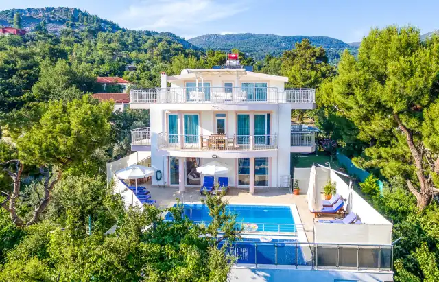 Villa Tepe | Kalkan İslamlar Tatil Villası