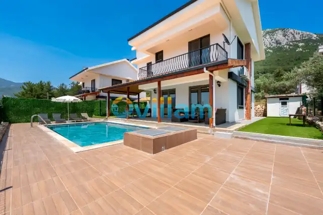 Villa Sinemis | Fethiye Yeşilüzümlü Kiralık Villa