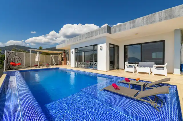 Villa Nur | Kalkan Üzümlü Kiralık Villa