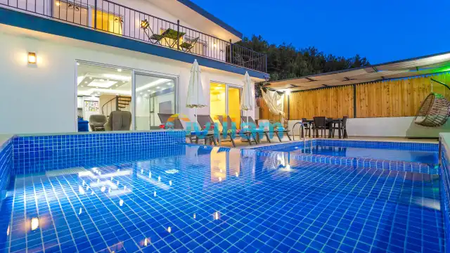 Villa Karbeyaz| Kalkan Üzümlü Kiralık Villa