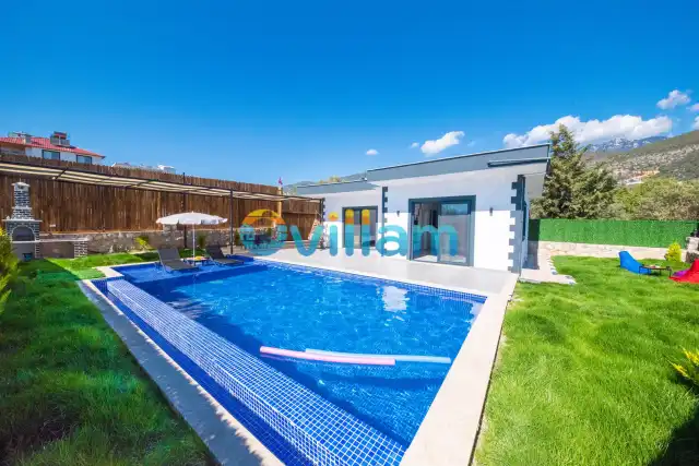 Villa İron | Kalkan Çavdır Kiralık Villa