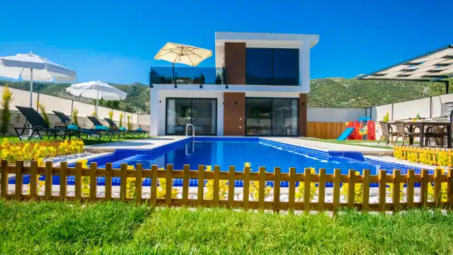 Villa Kaya Sarıbelen | Kalkan Sarıbelen Kiralık Villa