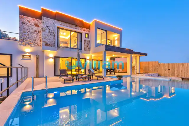 Villa Lares | Kaş Pınarbaşı Kiralık Villa