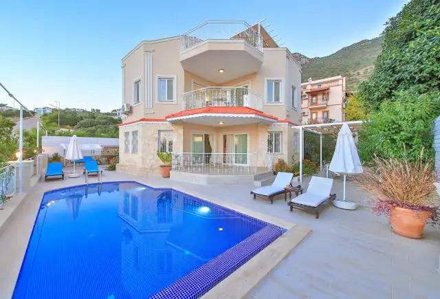 Villa Mare And Monte | Kalkan Kızıltaş Kiralık Villa