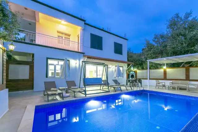 Villa Mehlika| Doğa Manzaralı Kiralık Villa